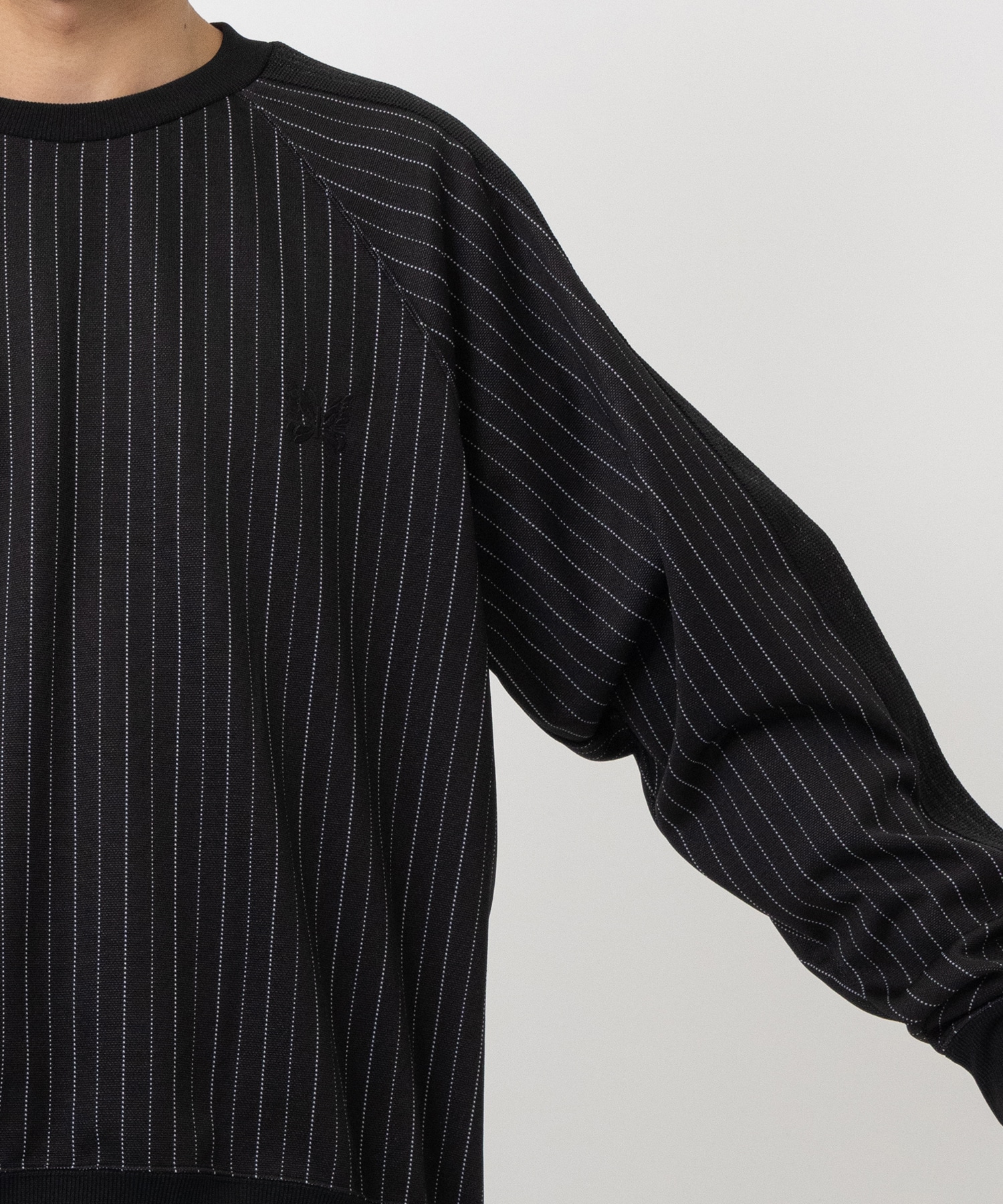 〈別注〉Track Crew Neck Shirt - Poly Jq / Braiding NEEDLES