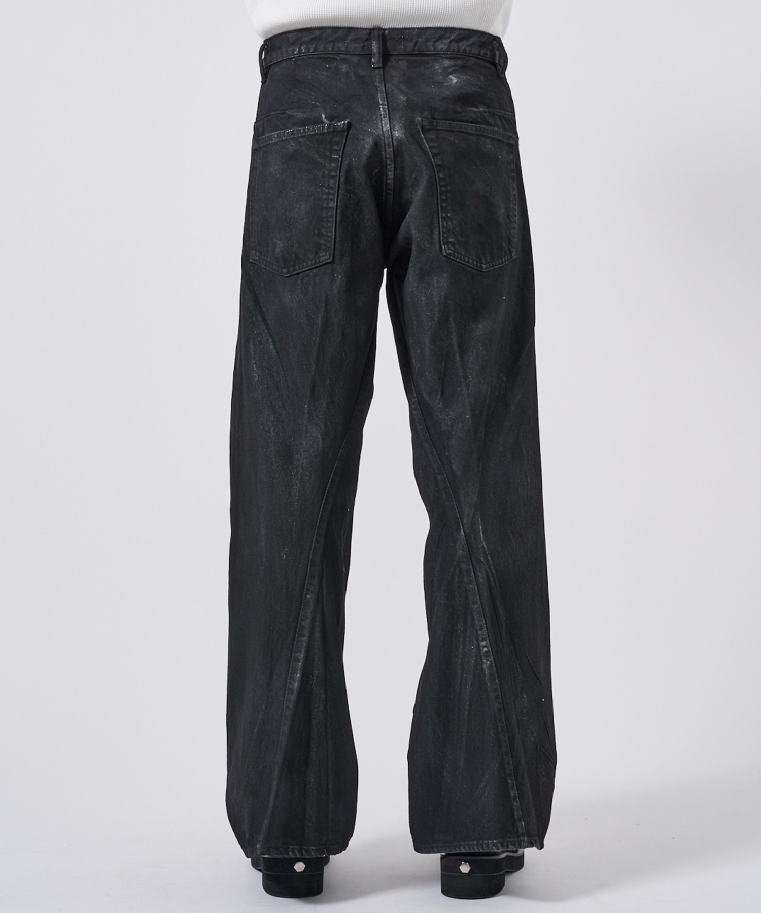 〈別注〉3D TWISTED JEANS NVRFRGT