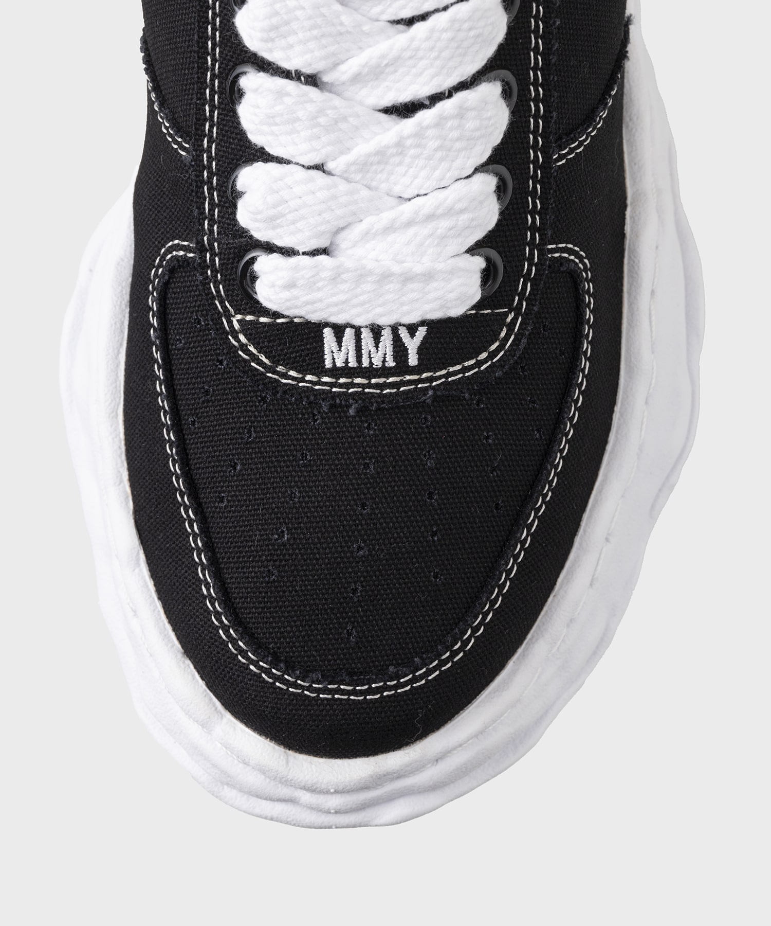 WAYNE OG Sole Canvas Low-top Sneaker Maison MIHARA YASUHIRO