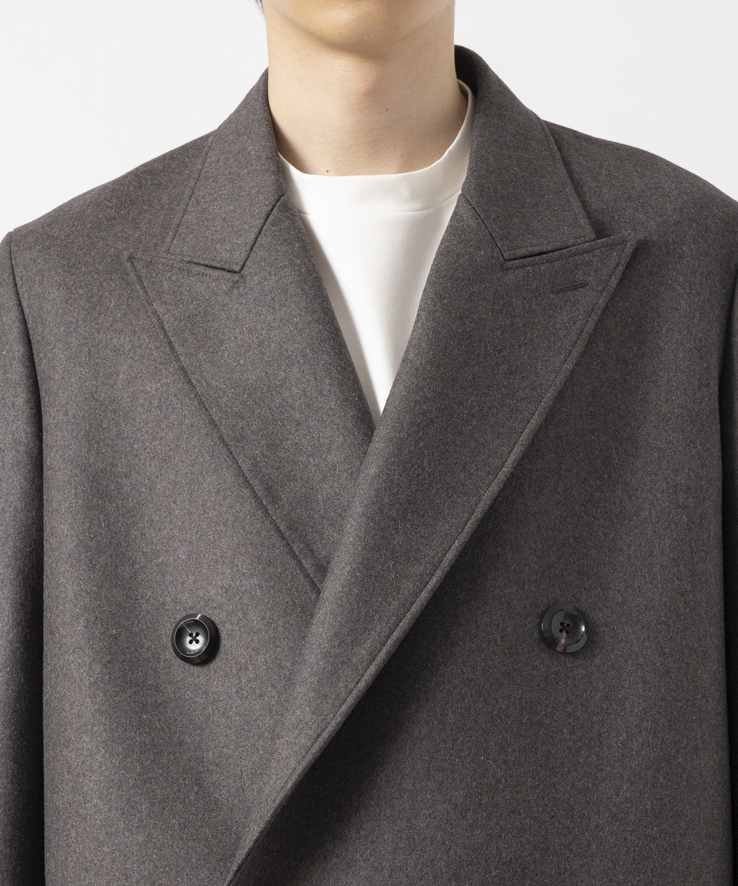 THE DOUBLE PEAKED TAILORED COAT THE RERACS