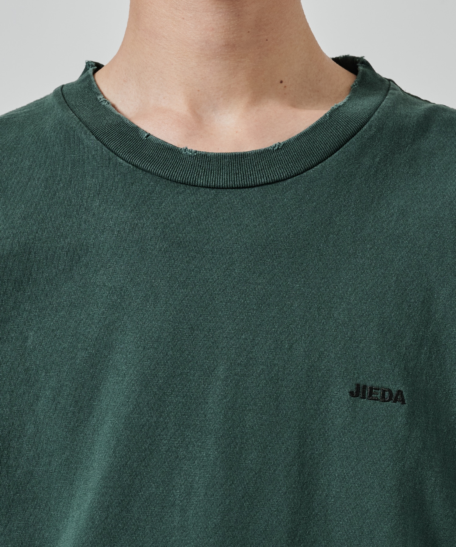 DAMAGE PIGMENT LOGO TEE JieDa