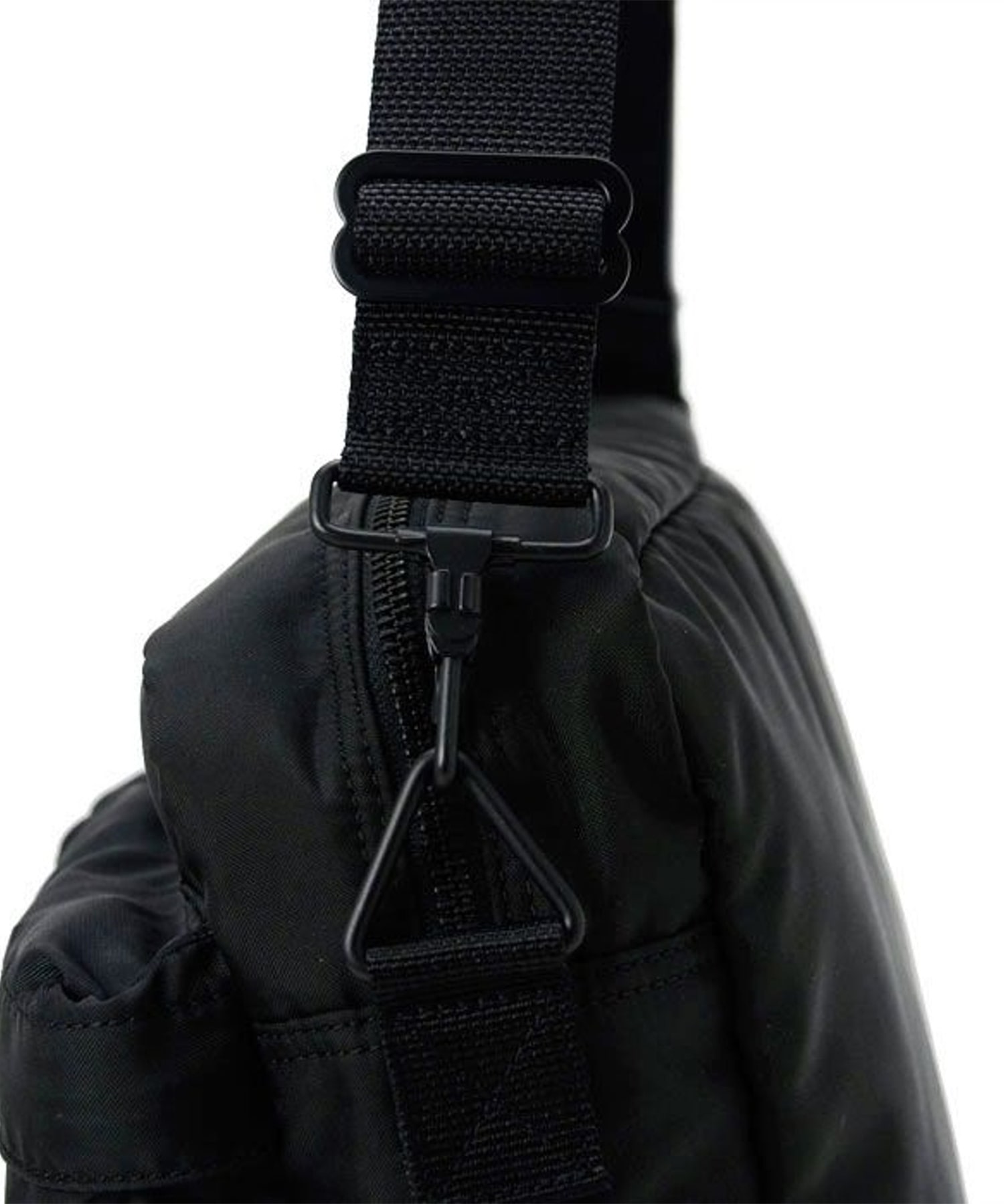 フォース ショルダーバッグ PORTER