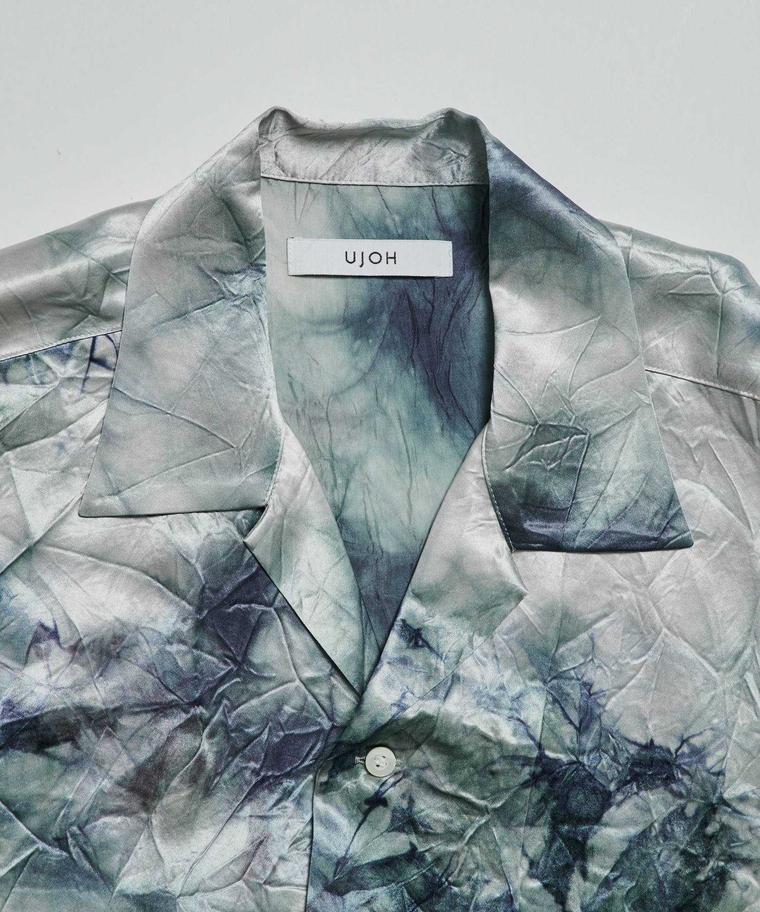 Slit Sleeve Open Collar Shirt UJOH HOMME