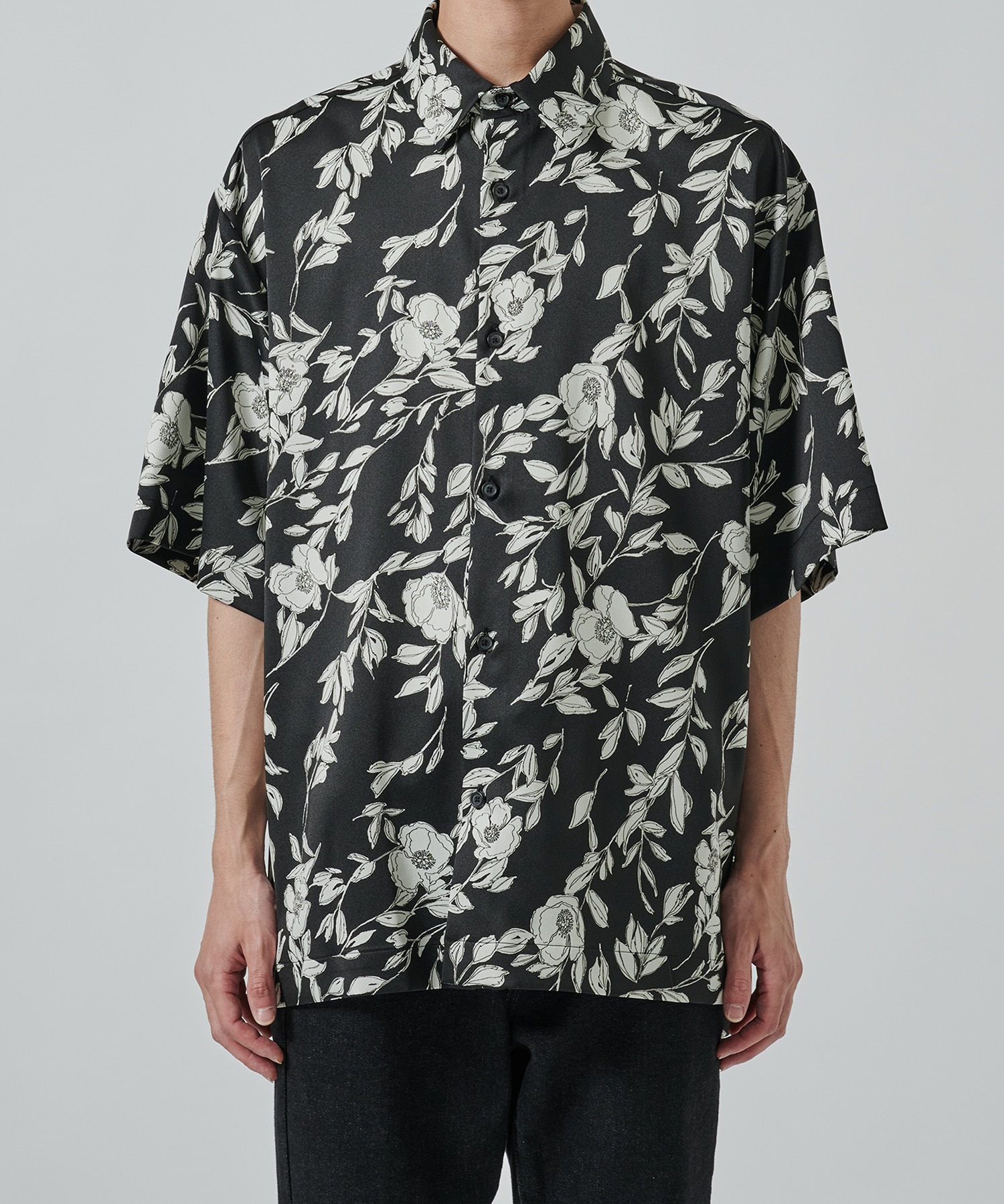 ASSORTED PATTERN SHIRTS S.S STUDIOUS