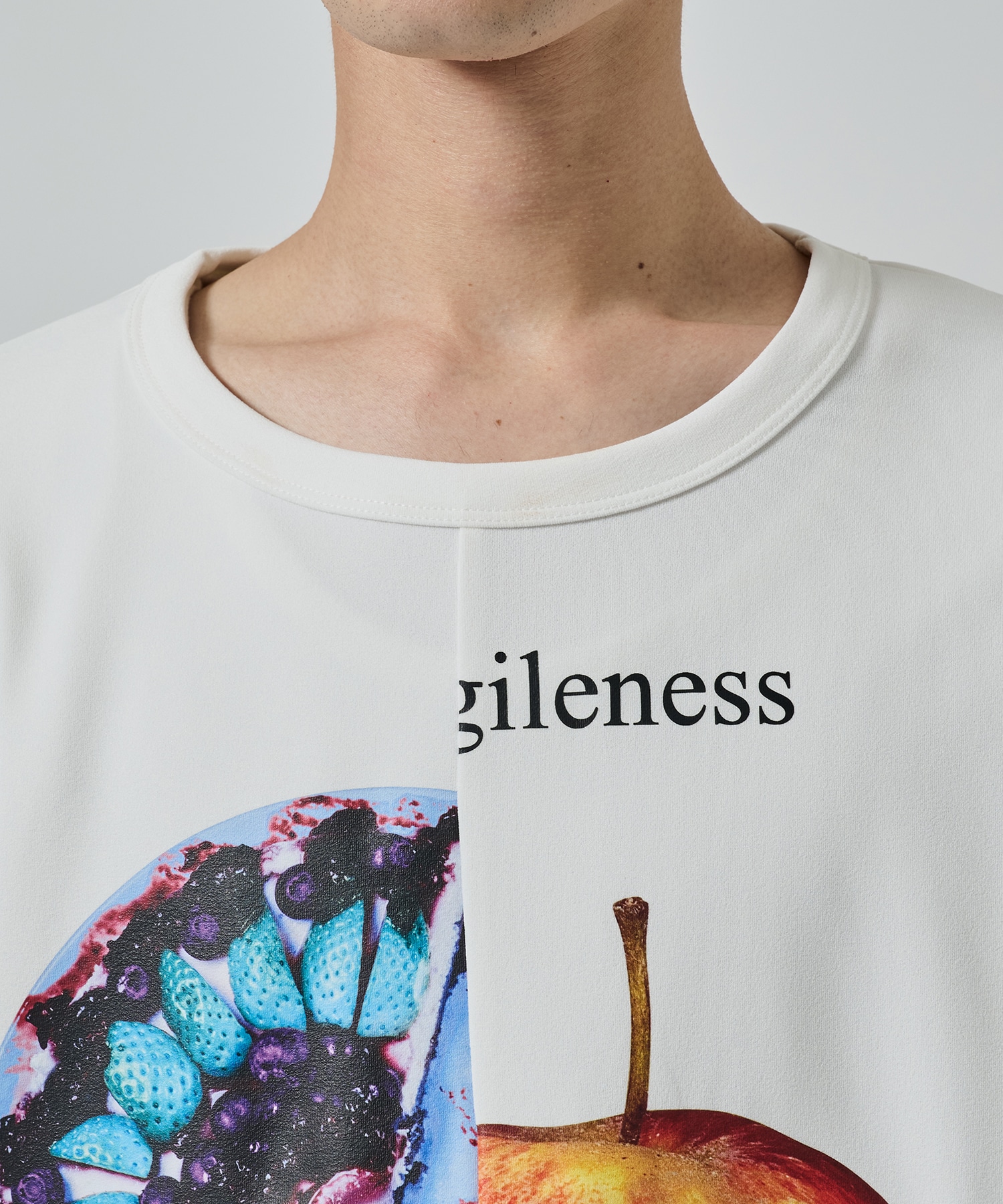 APPLE×TALTE TEE SHAREEF