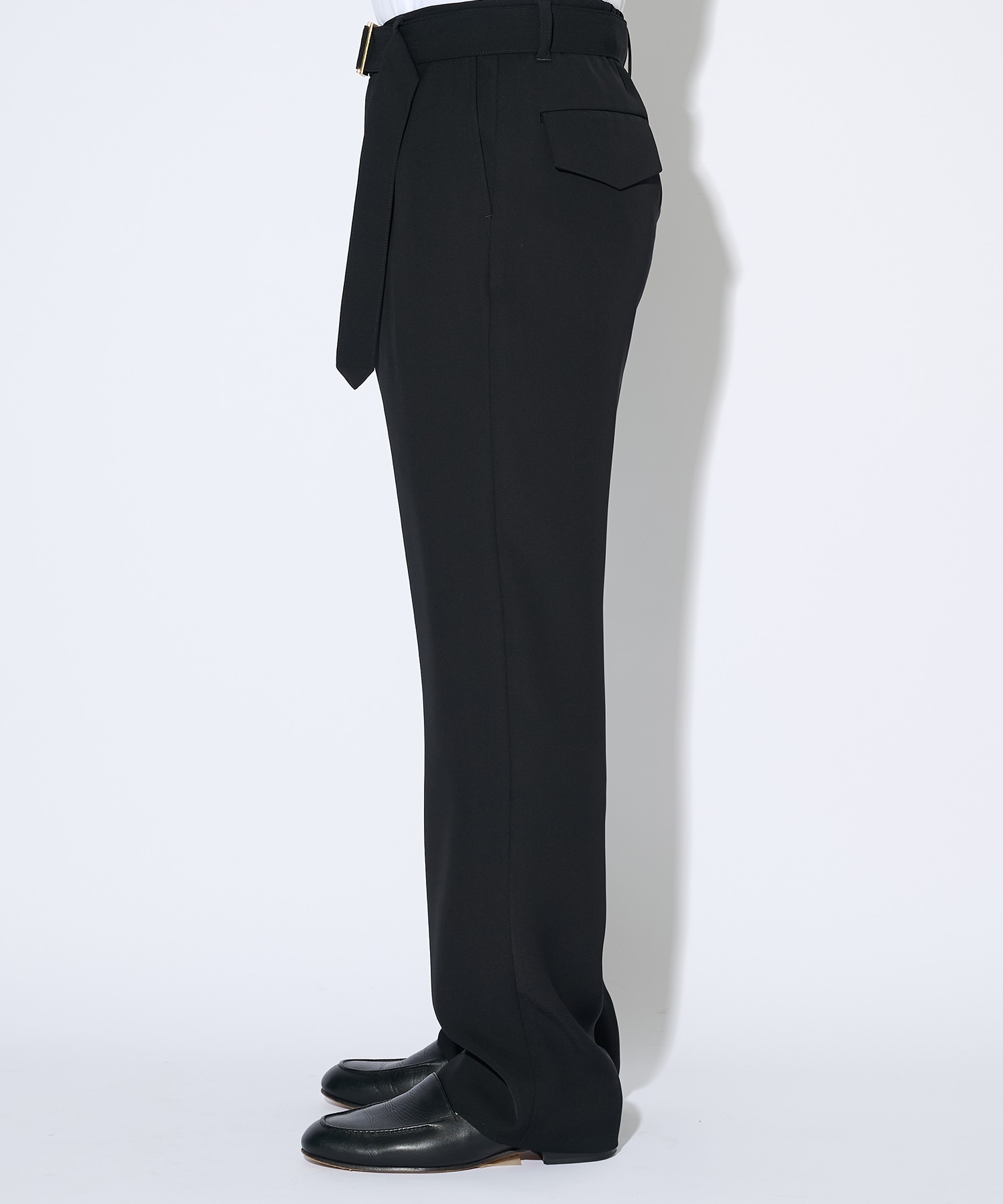 Dry Double Satin 1Tuck Pant with Long Belt CULLNI