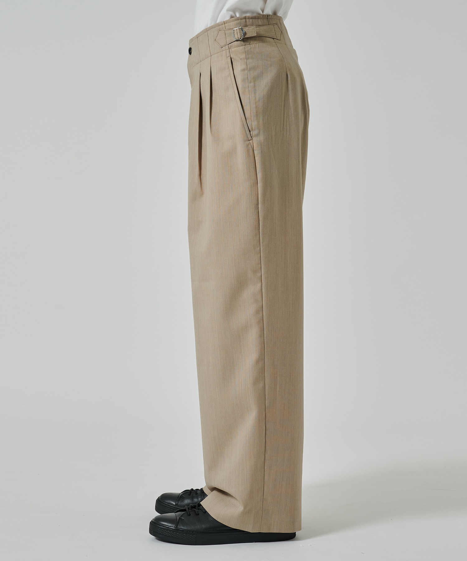 TWO TUCK MILITARY TROUSERS MARKAWARE/marka