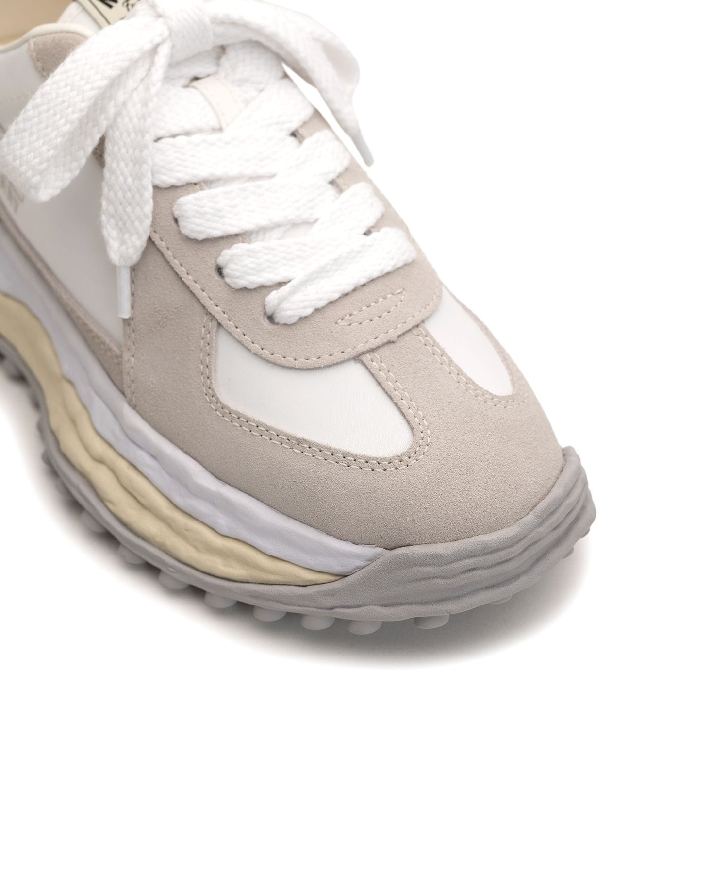 LARRY OG Sole Mix Material Low-top Sneaker Maison MIHARA YASUHIRO