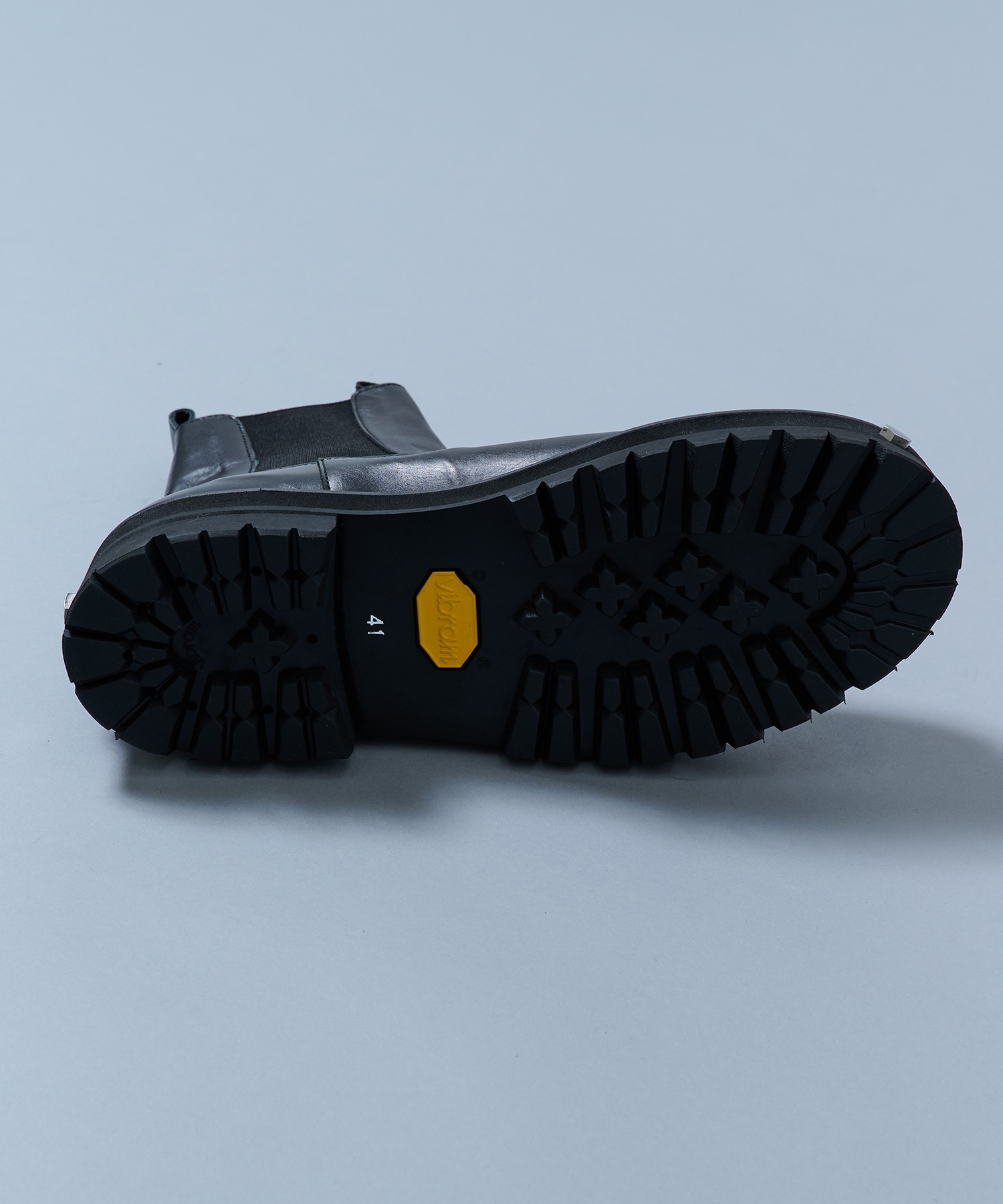 SPACE BOOTS OUAT