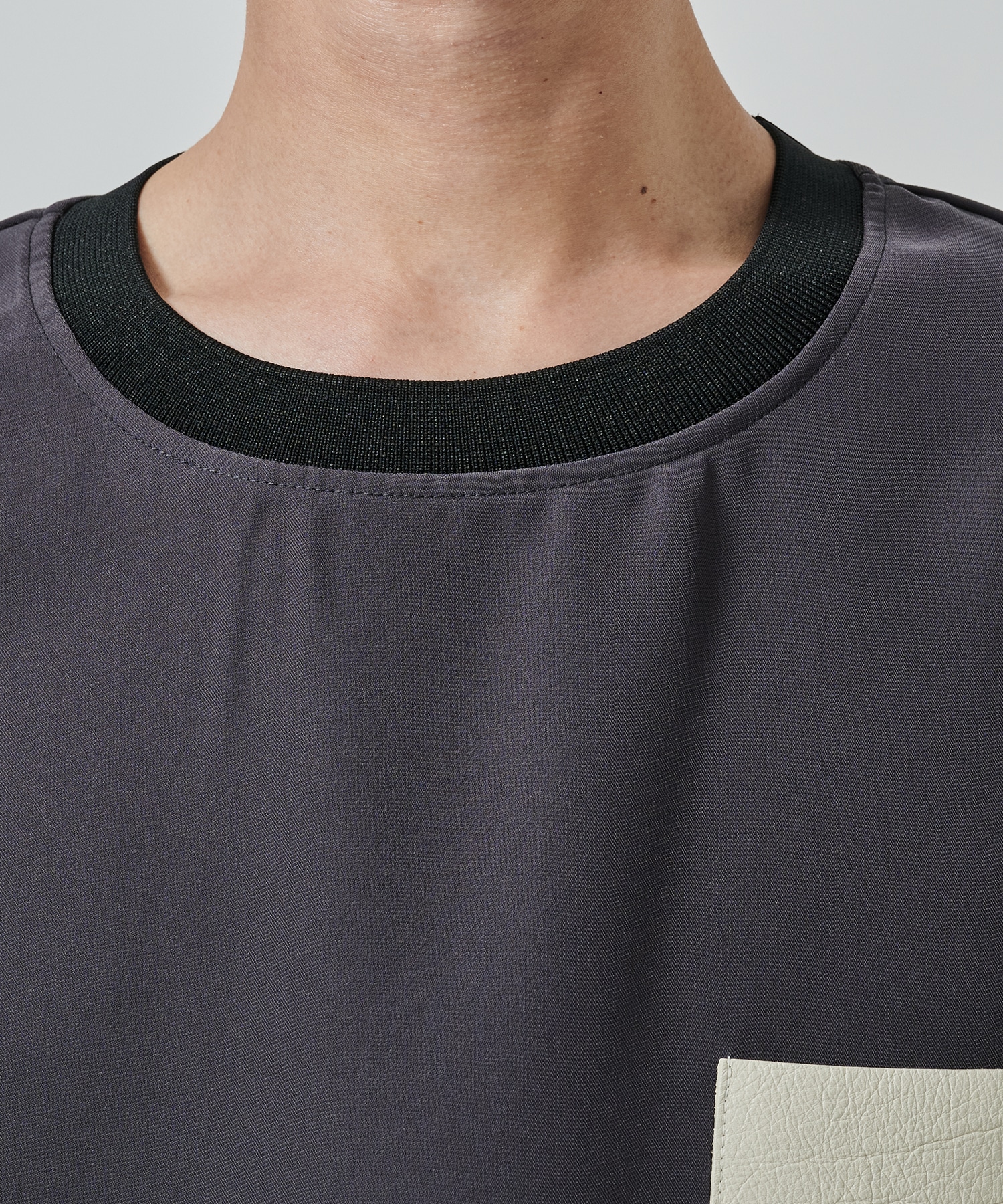 〈別注〉Sugoku Suzushii Leather Pocket S/S TEE CULLNI