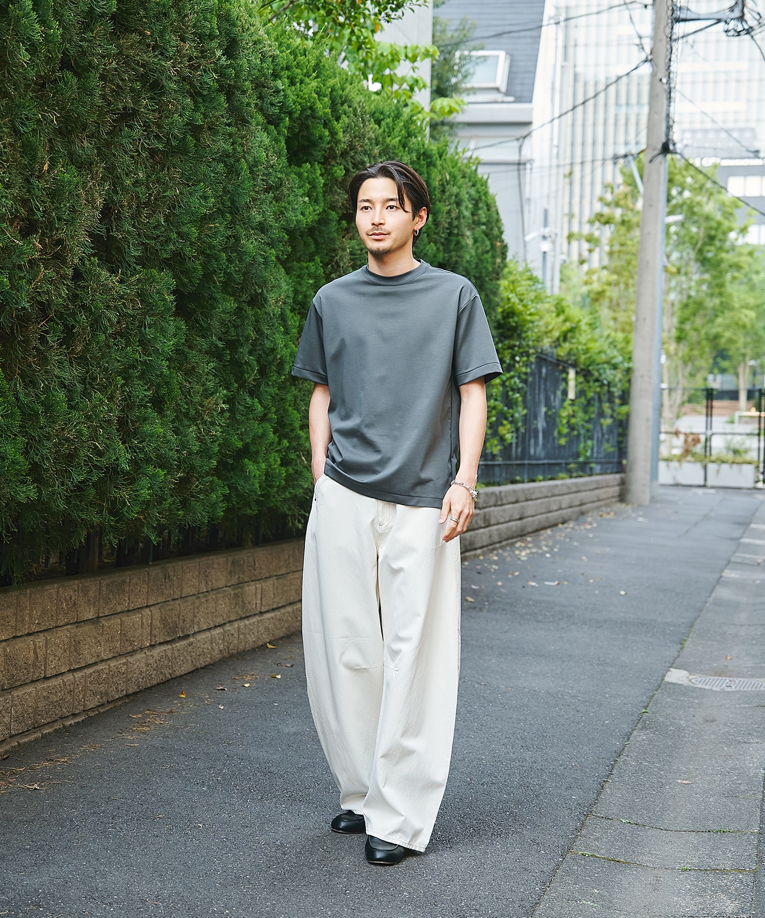 32G ロイヤルクール レギュラーTシャツ STUDIOUS