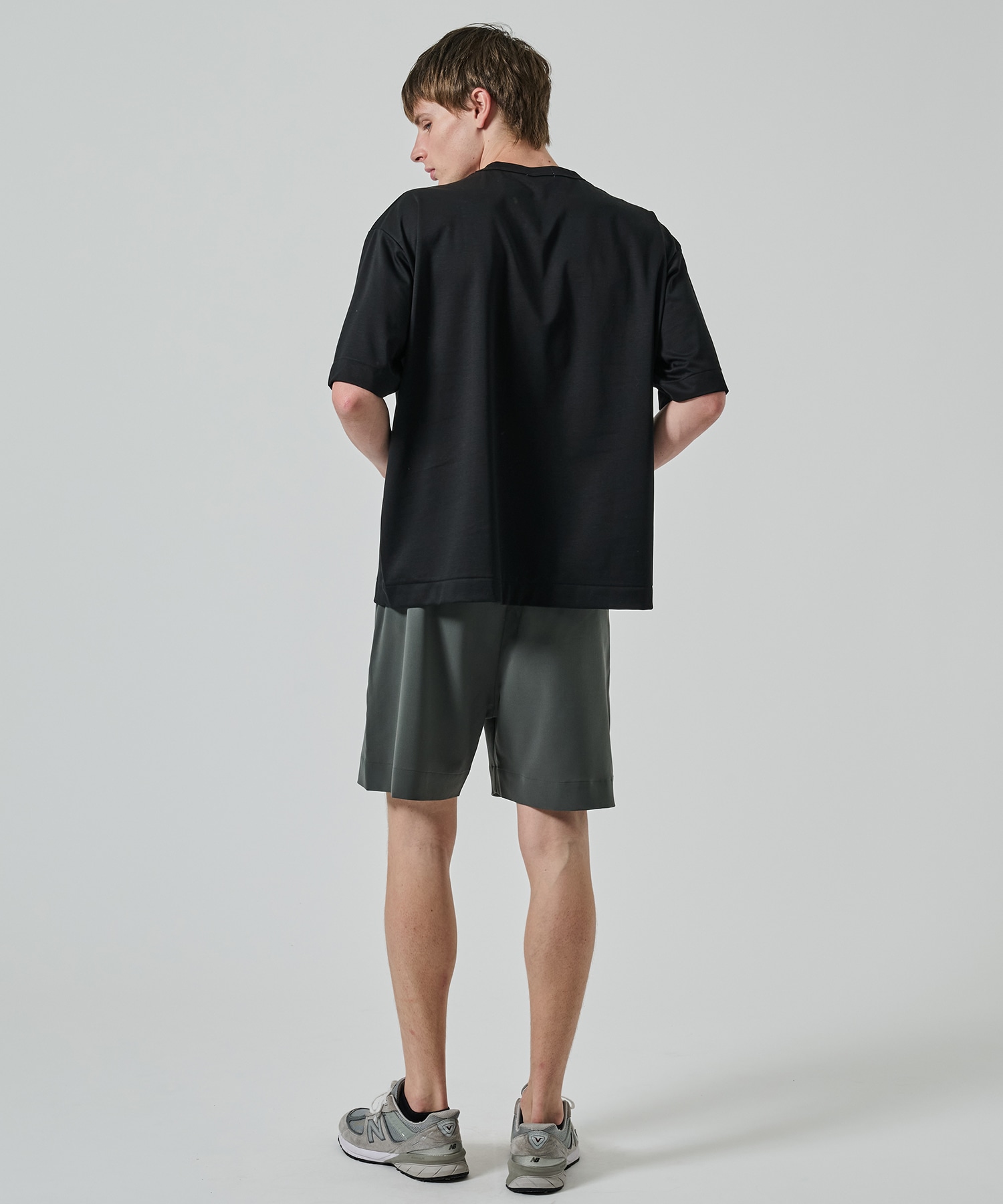 32G ロイヤルクール リラックスTシャツ STUDIOUS