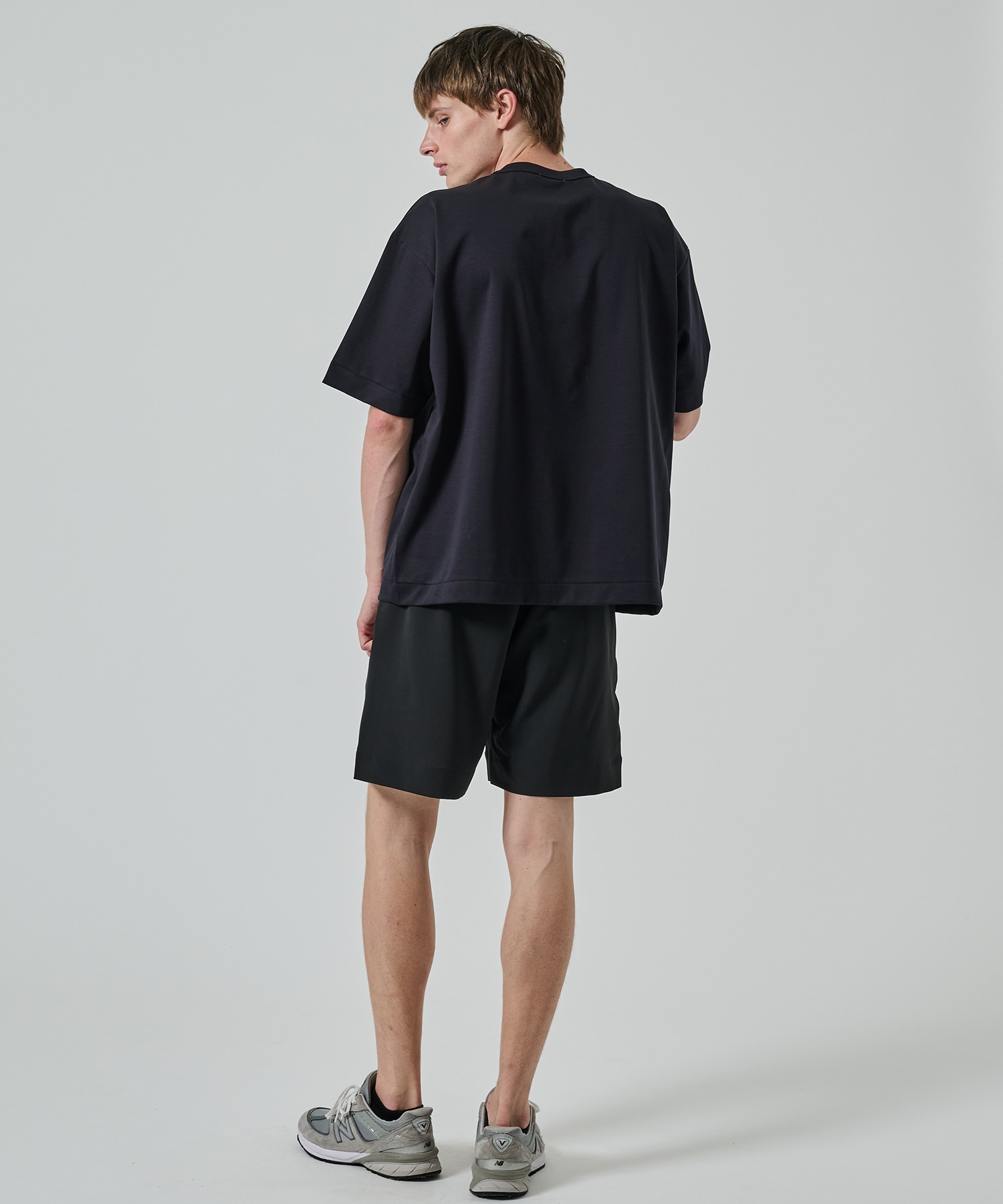 32G ロイヤルクール リラックスTシャツ STUDIOUS