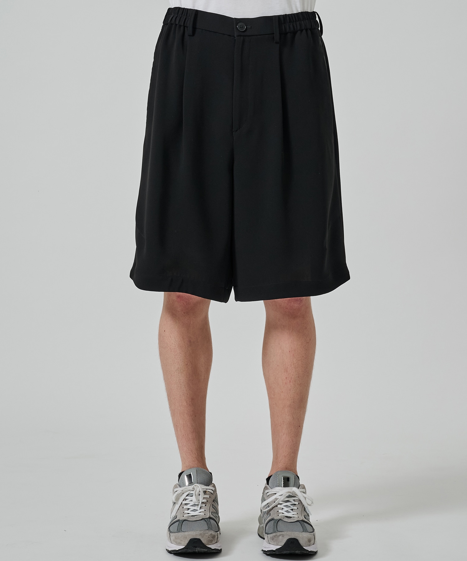 SUMMER ESSENTIAL SHORT PANTS STUDIOUS