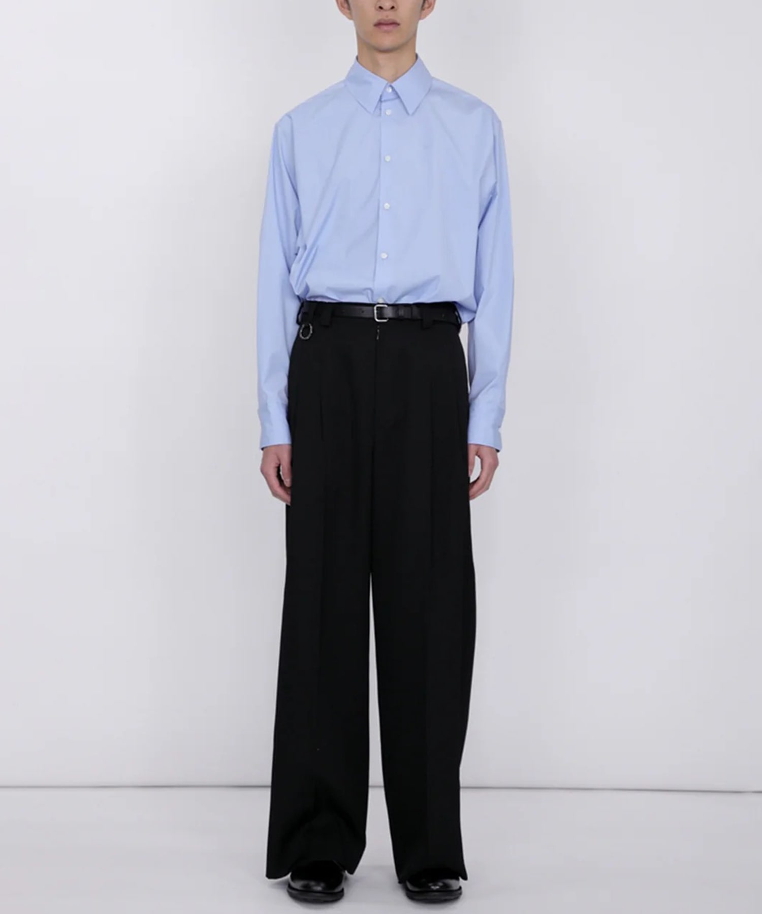 Extra Volumed Tapered Pants th products