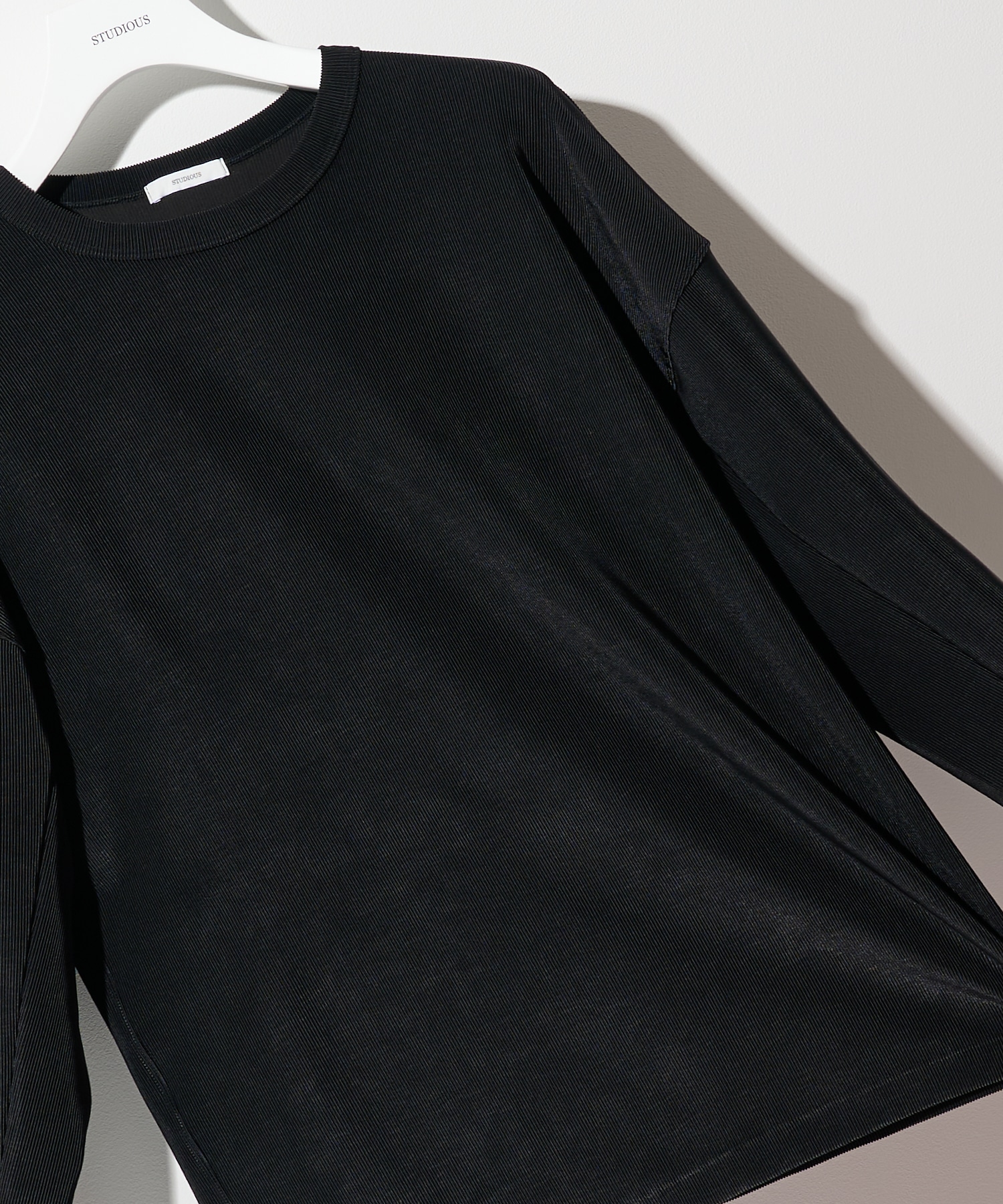 ナロープリーツスウェット STUDIOUS