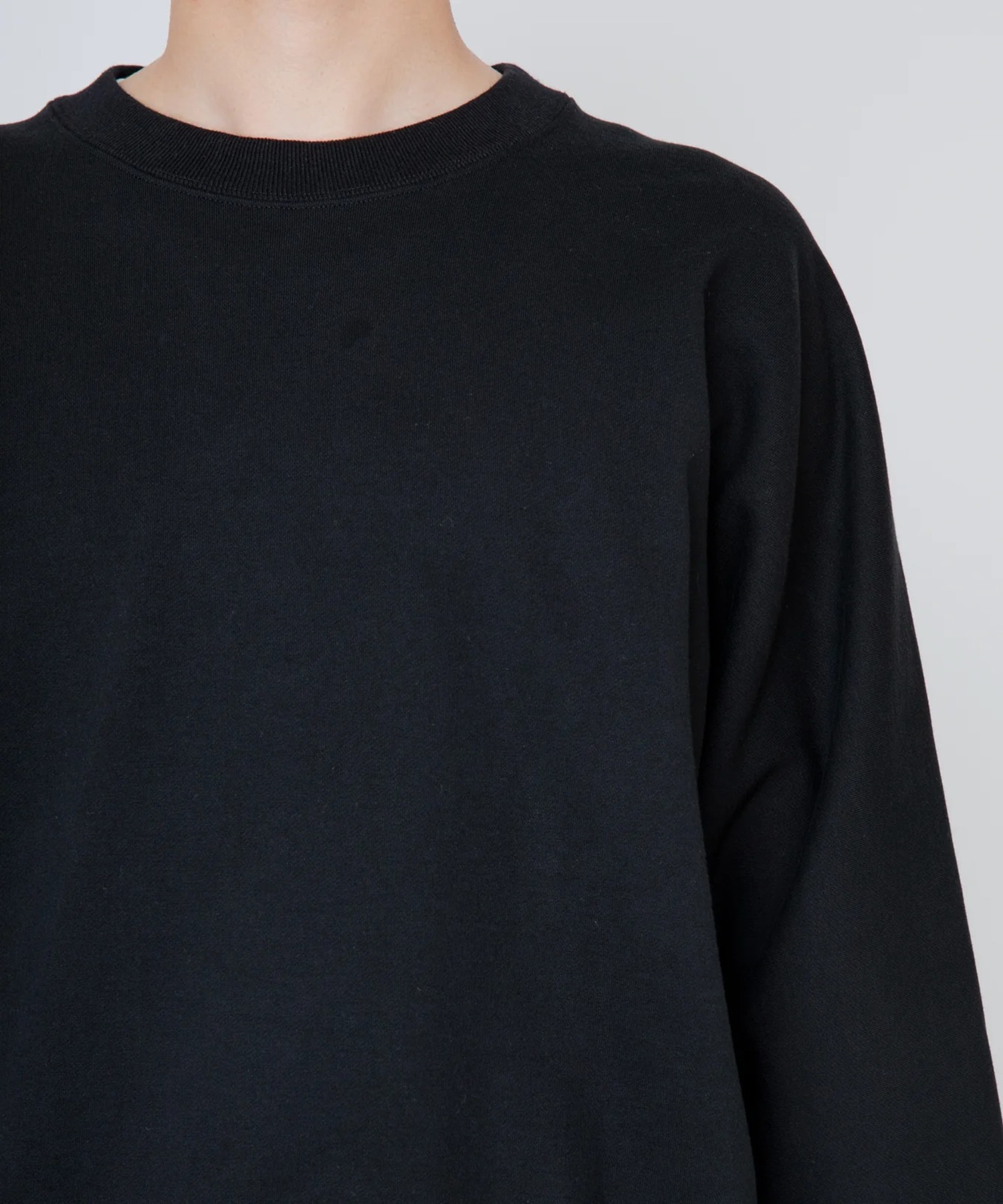ONE-SIDE KIMONO SLEEVE SWEATSHIRT_LOOSE FIT RAINMAKER