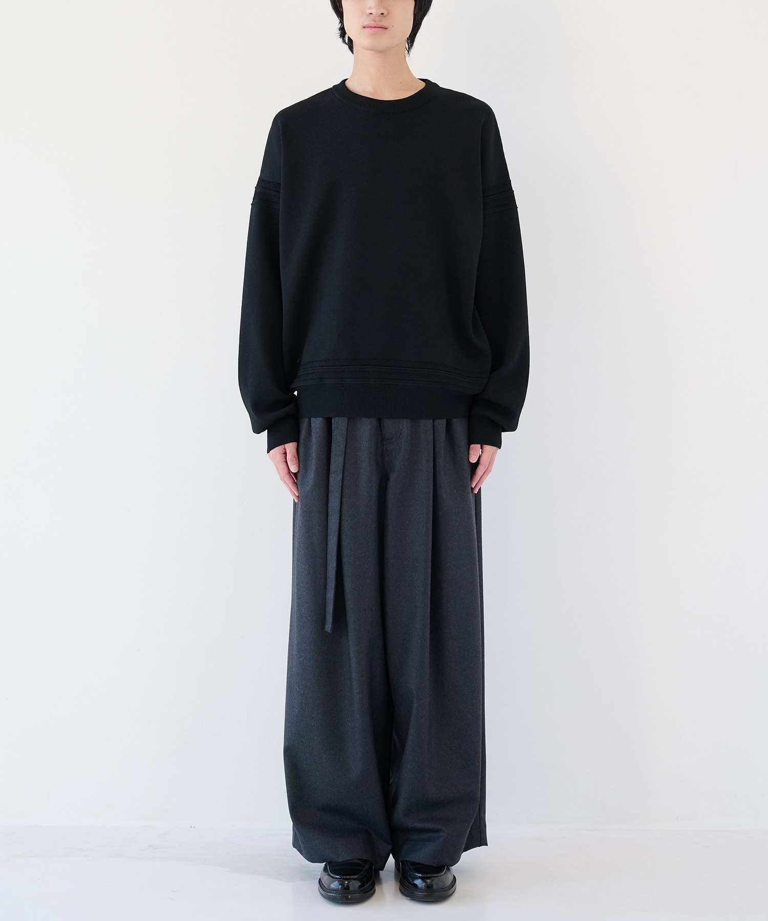 ラインクルーネックニット WRAPINKNOT