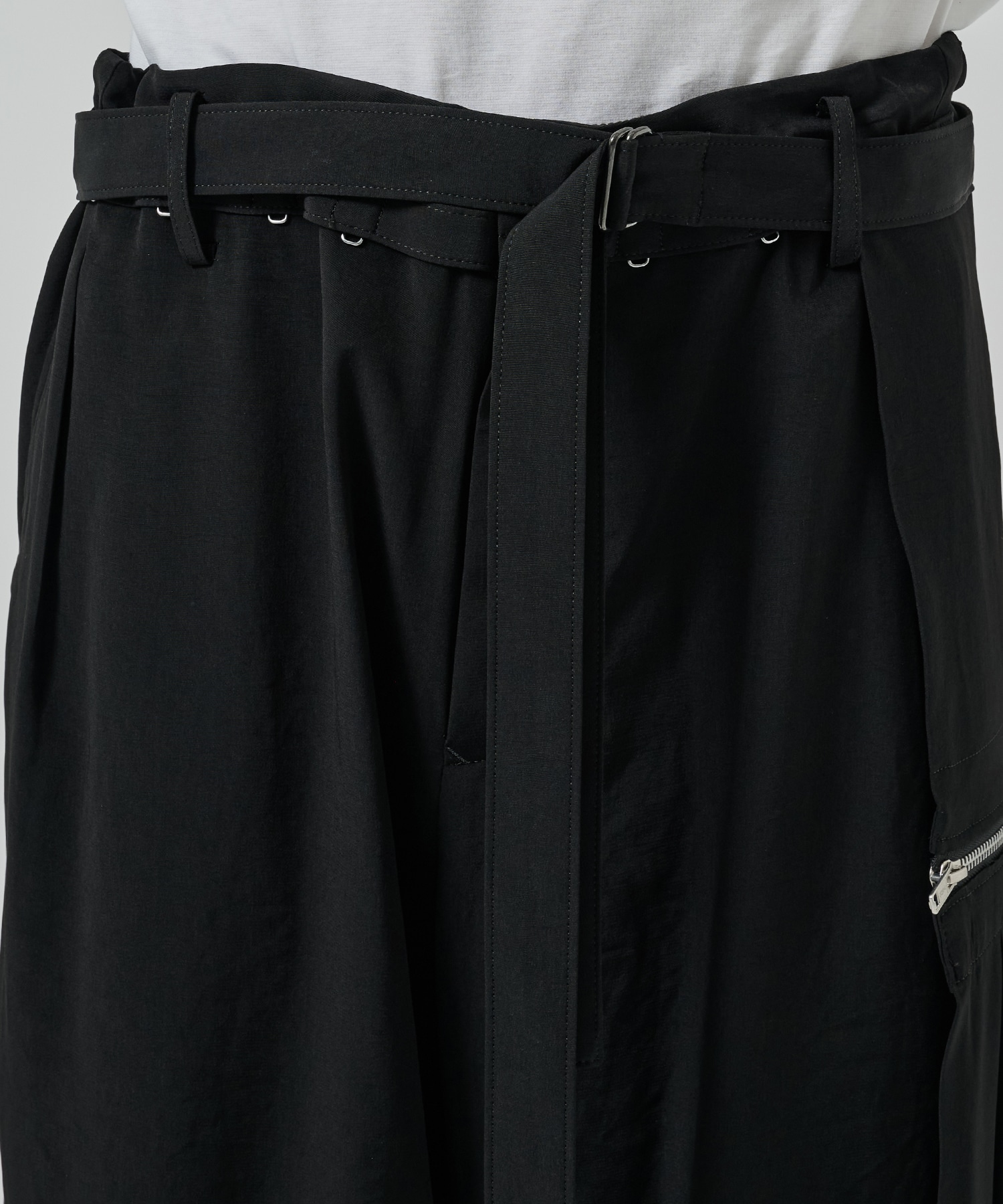 CREPE DE CHINE PLEATED WRAP PANTS GroundY