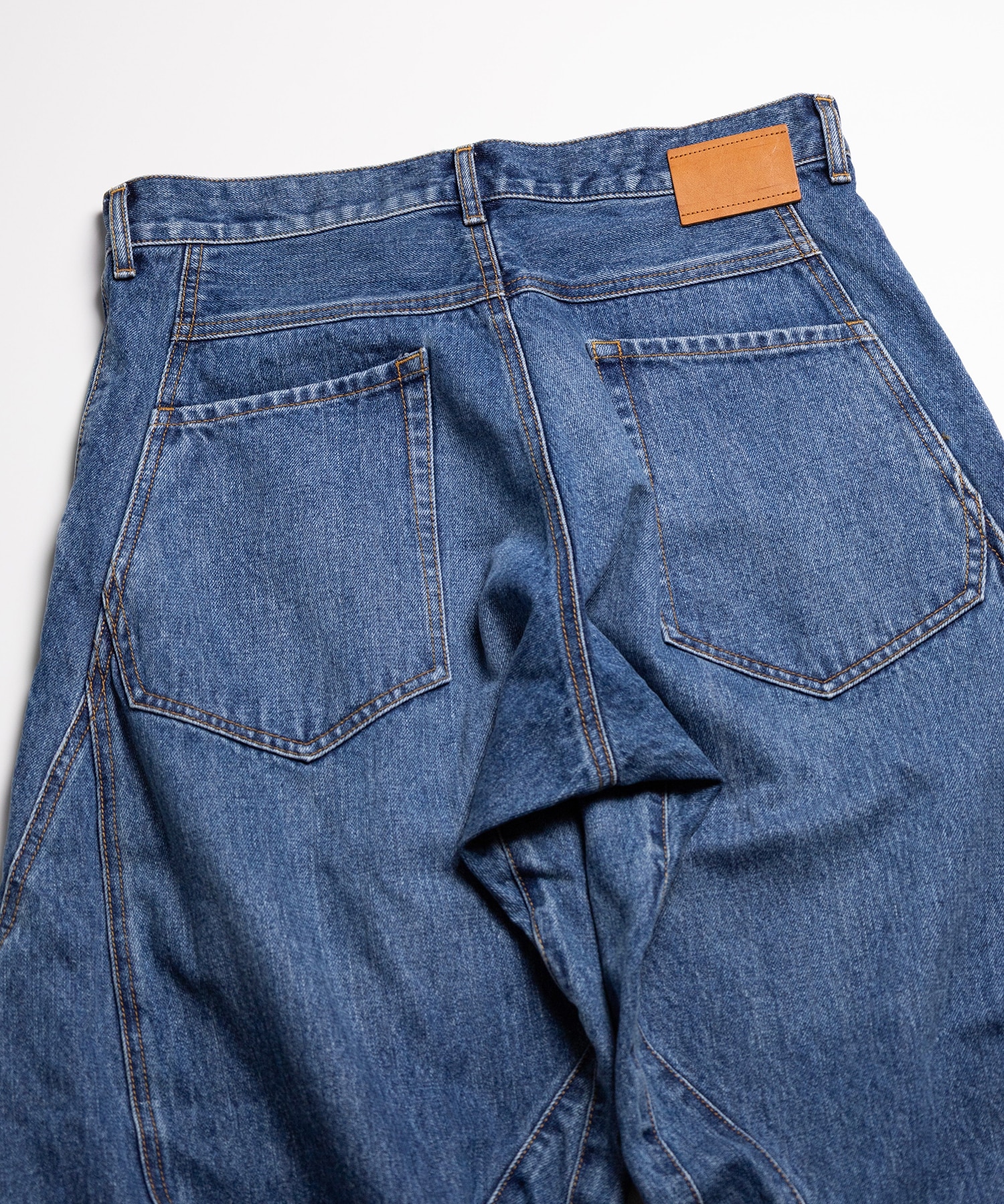 3D cutting denim pants KHOKI