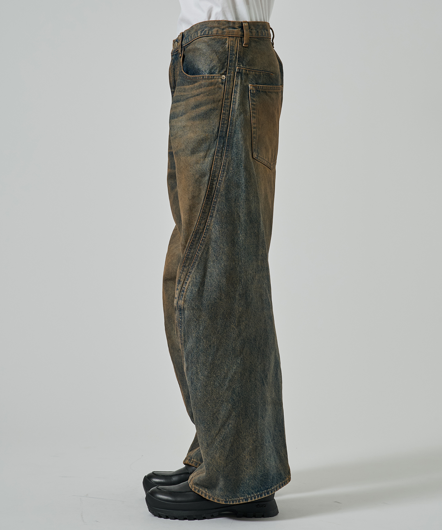 3D TWISTED WIDE LEG JEANS NVRFRGT