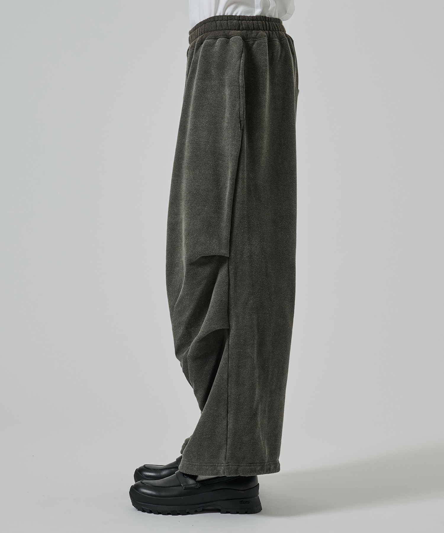 SWEAT PARACHUTE PANTS JieDa