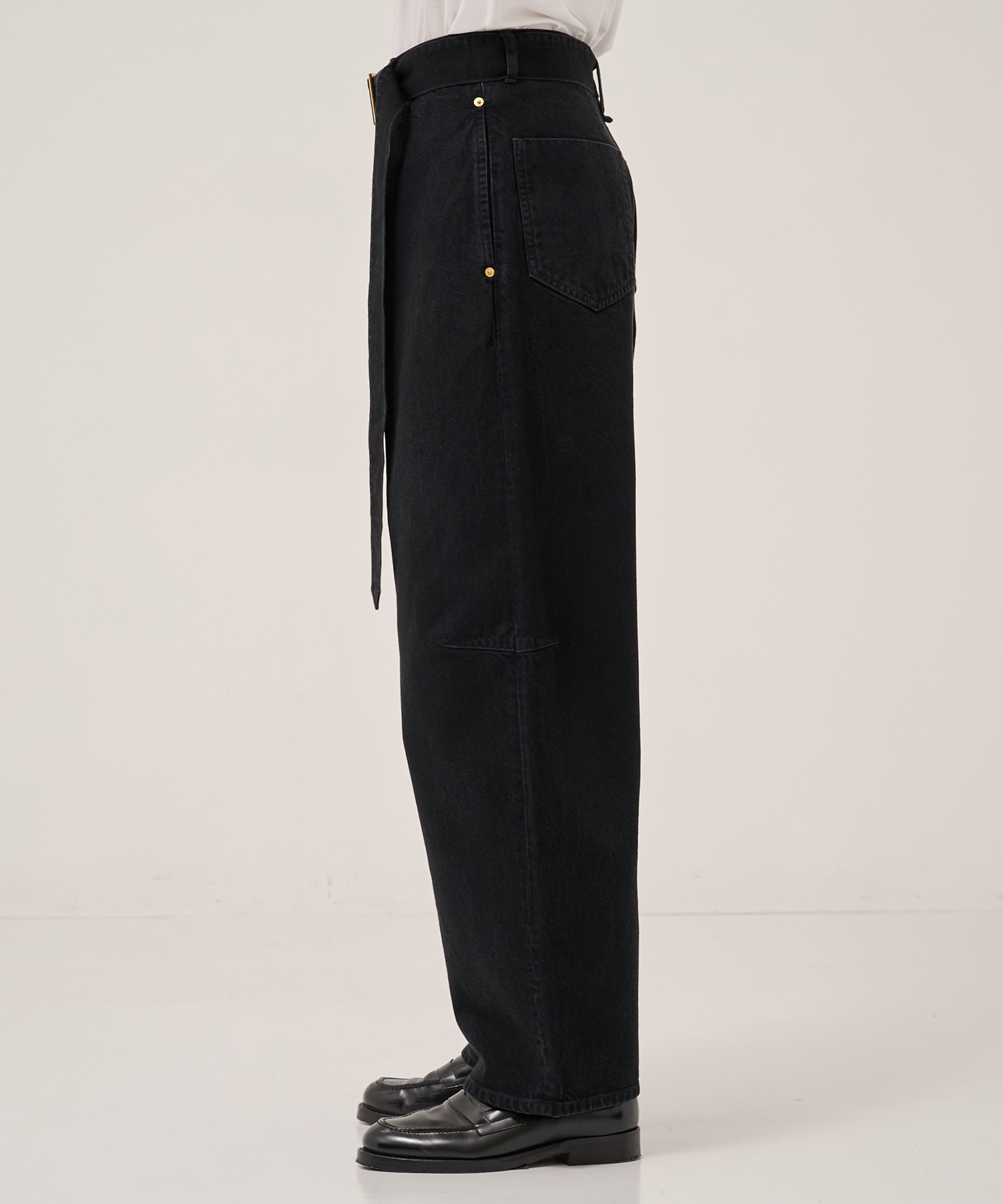 Barrel 1Tuck Wide Denim Pants with Long Belt CULLNI
