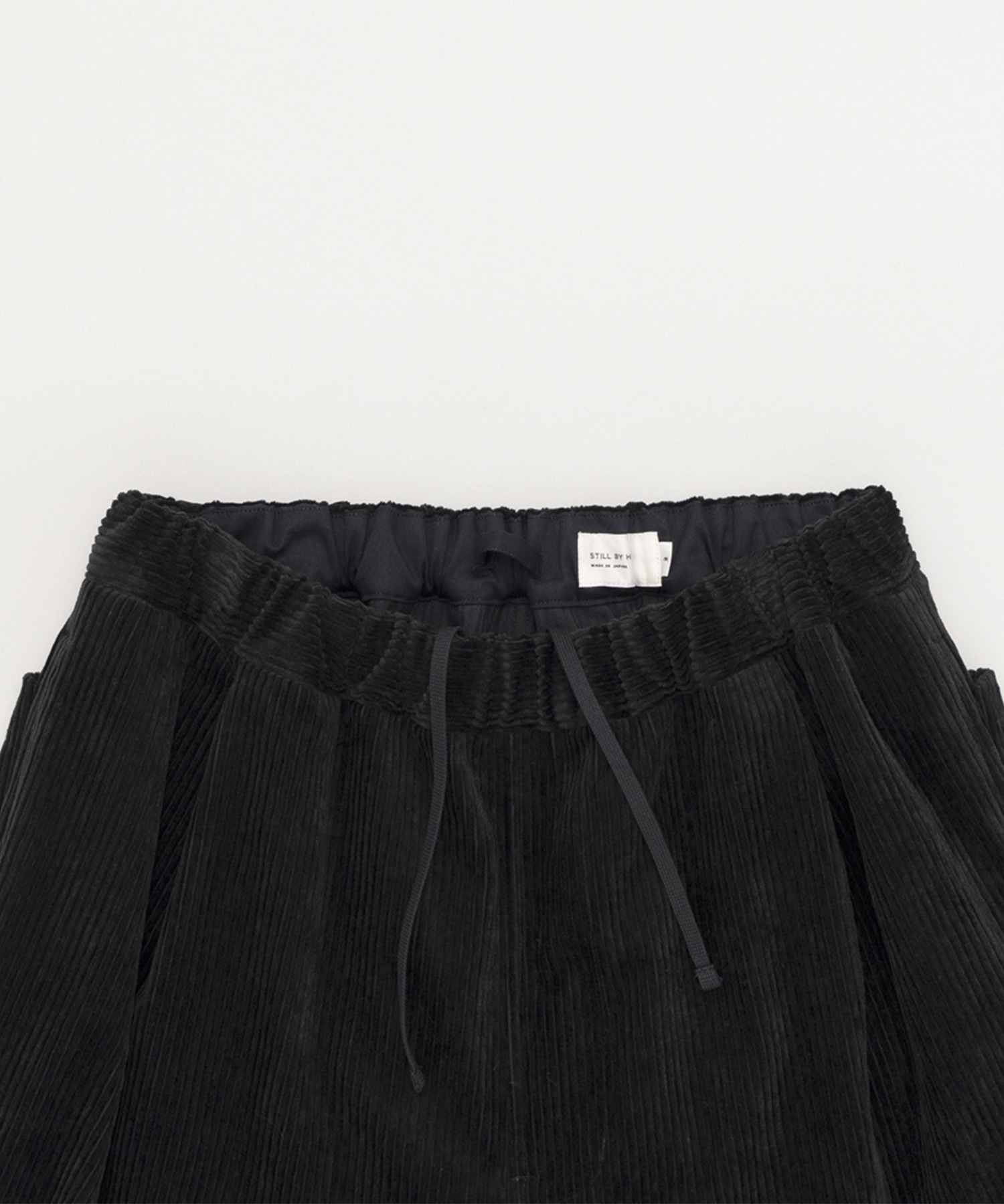 Corduroy easy pants STILL BY HAND