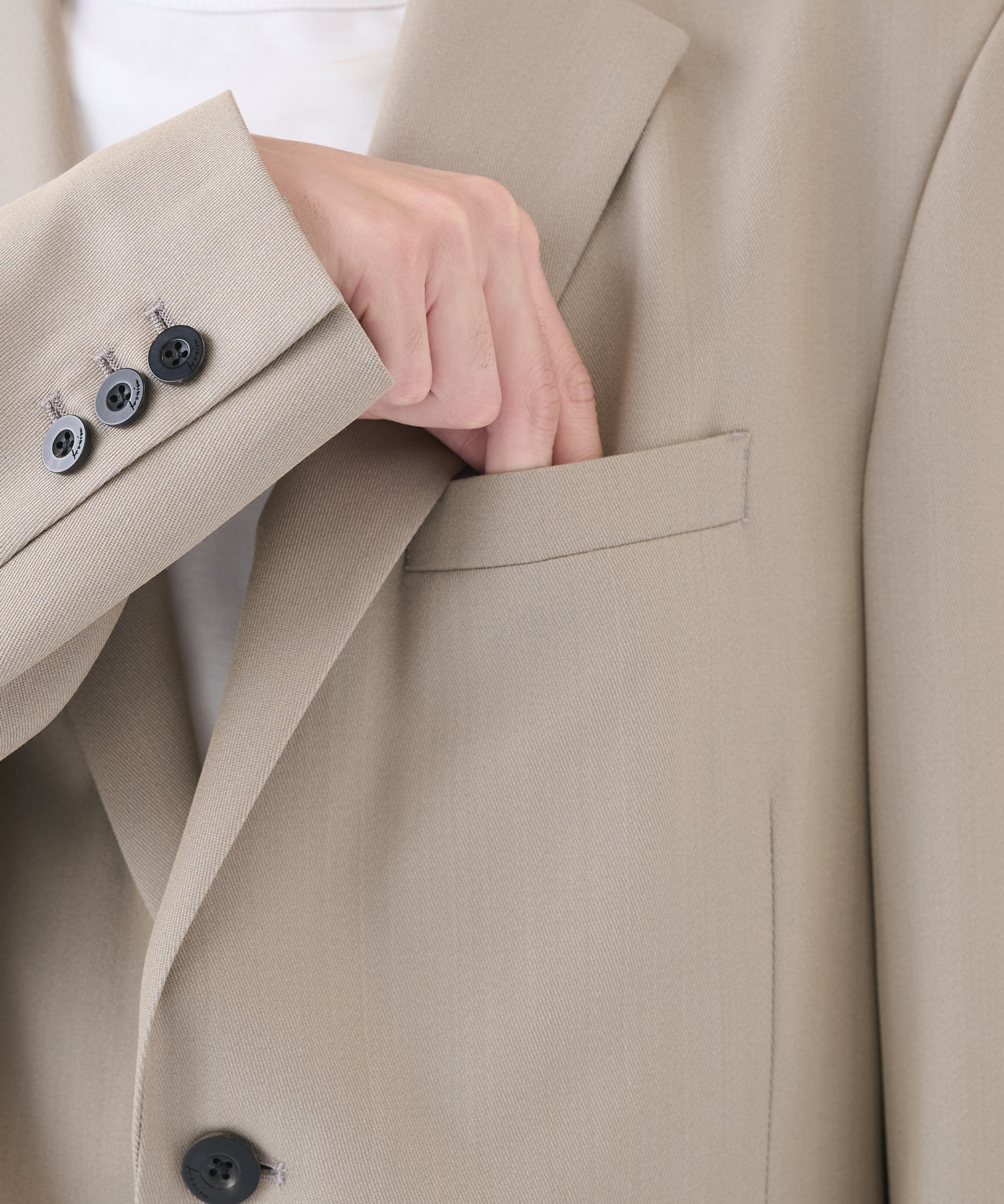 NOTCHED LAPEL SINGLE JAKET IRENISA
