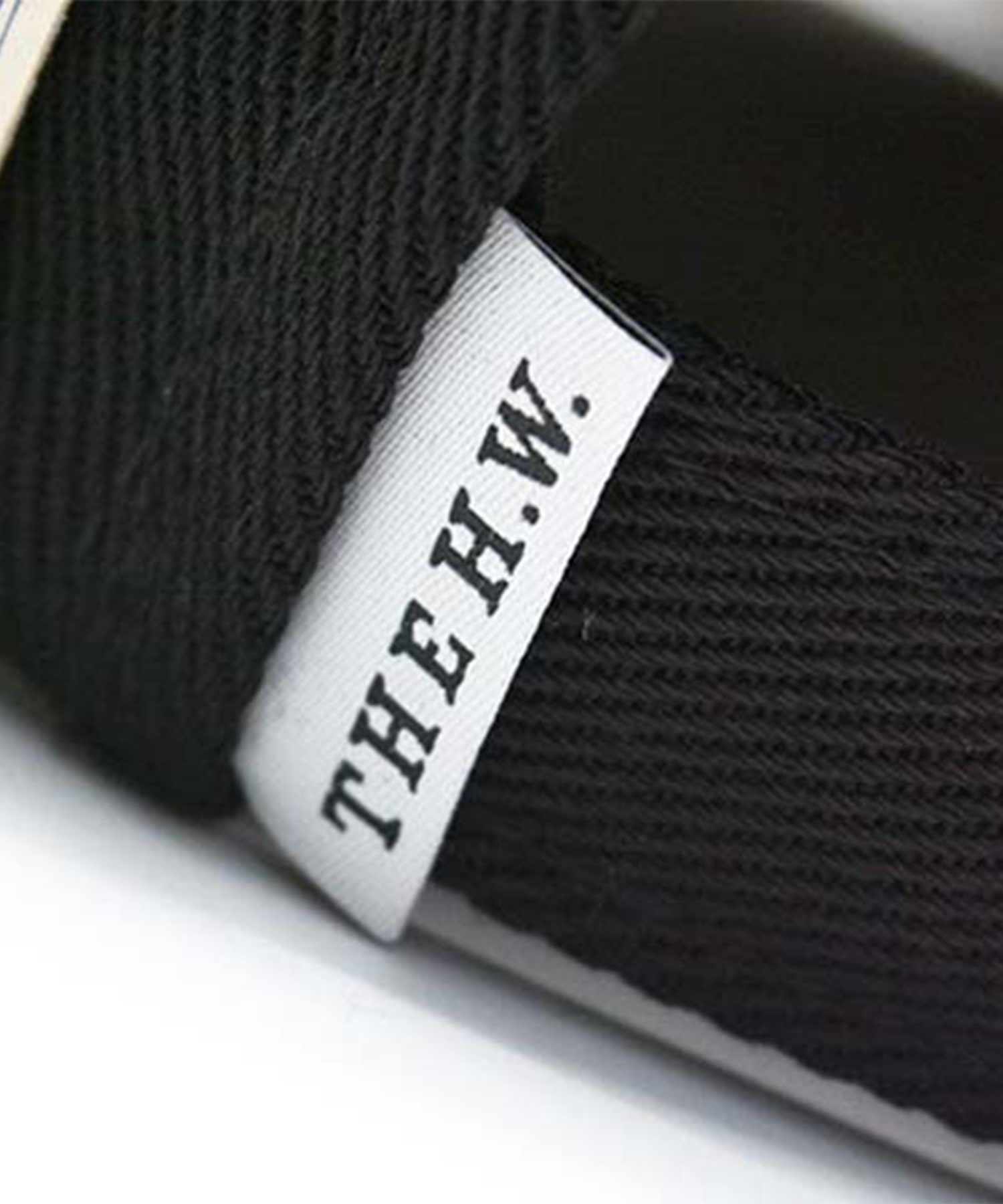 EMBROIDERY ON PRINT CAP THE H.W. DOG&CO