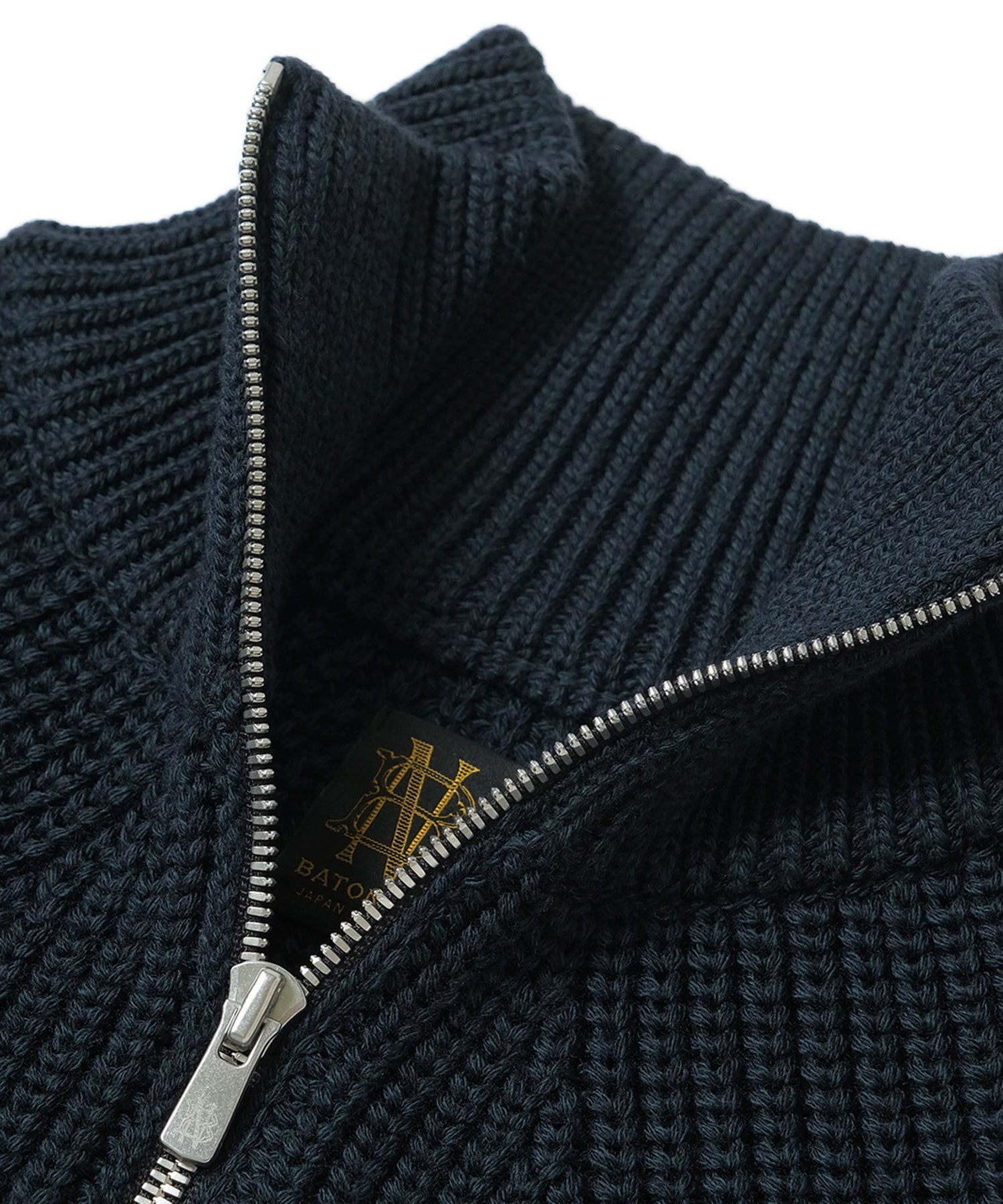 SIGNATURE DRIVERS KNIT BATONER