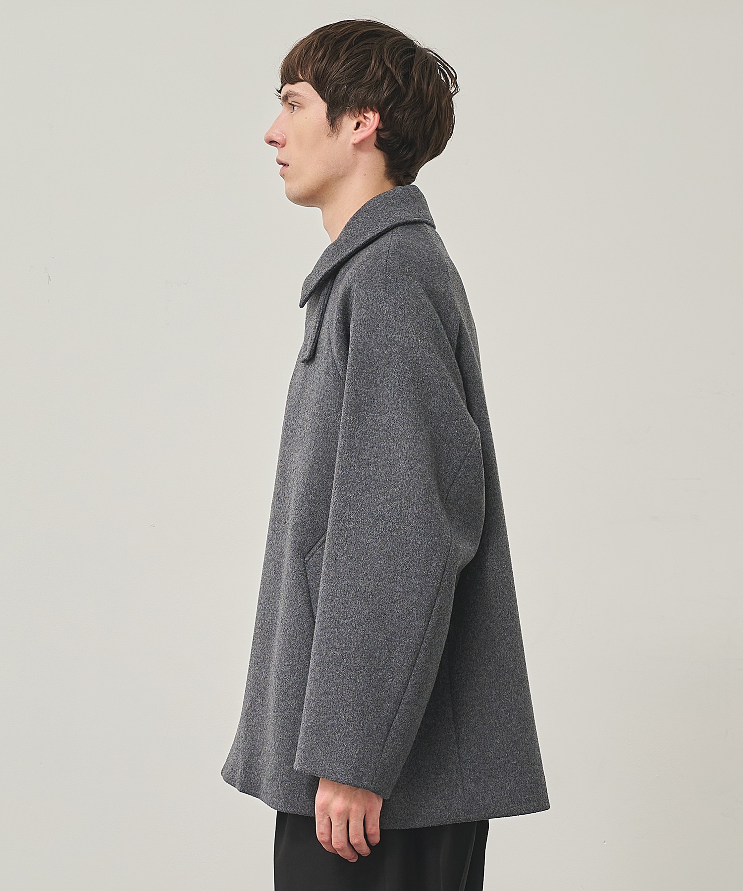 Cashmere Beaver Short Coat STUDIOUS