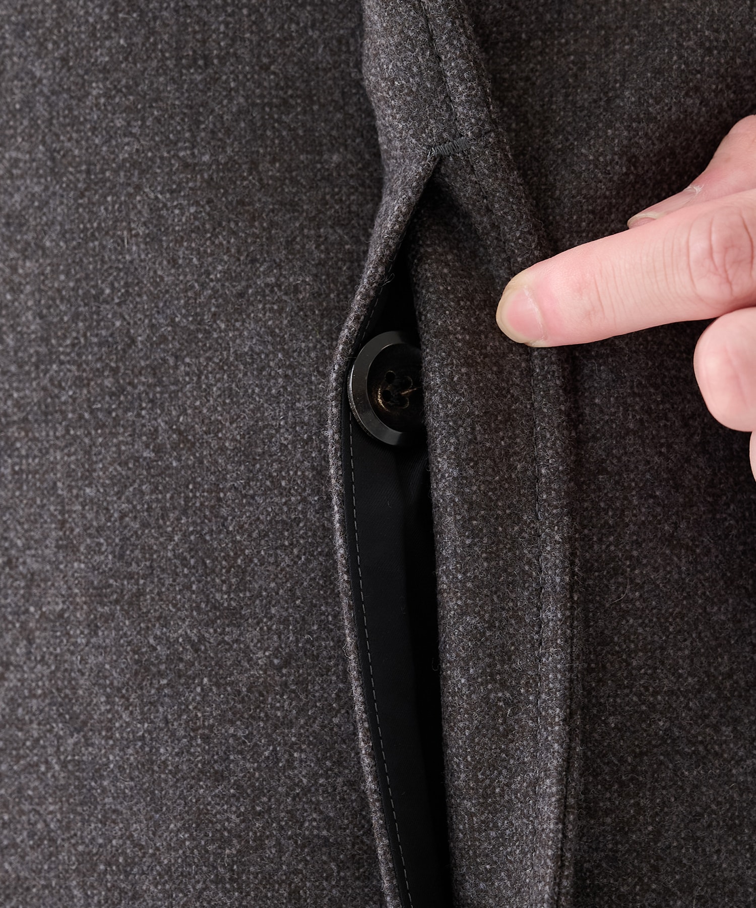THE BAL COLLAR COAT THE RERACS