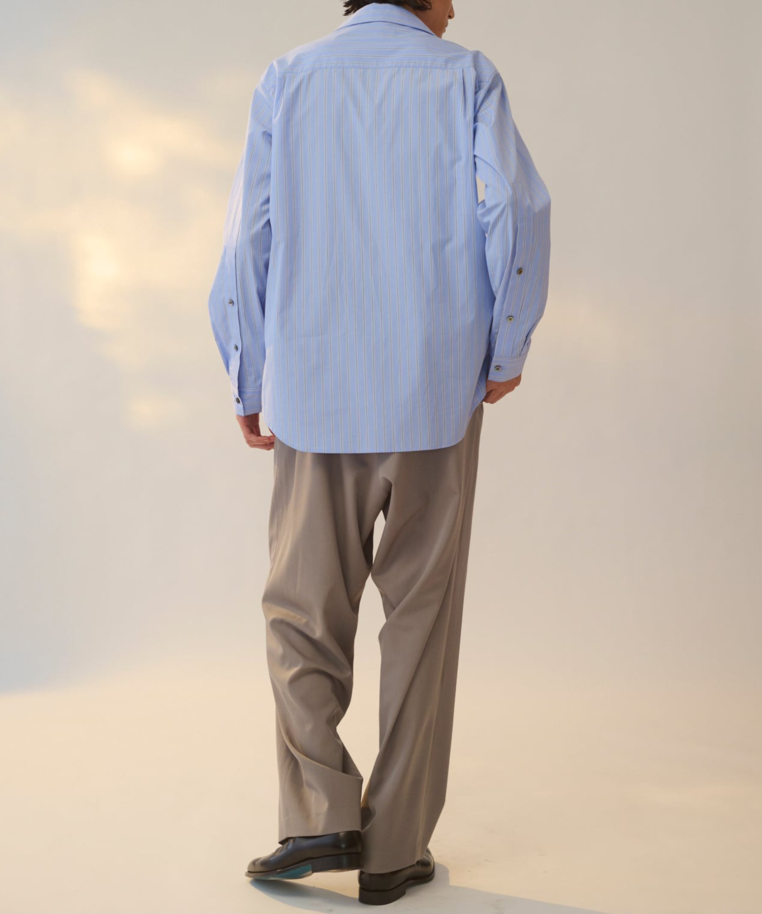 Wide Set Open Collar Shirt UJOH HOMME