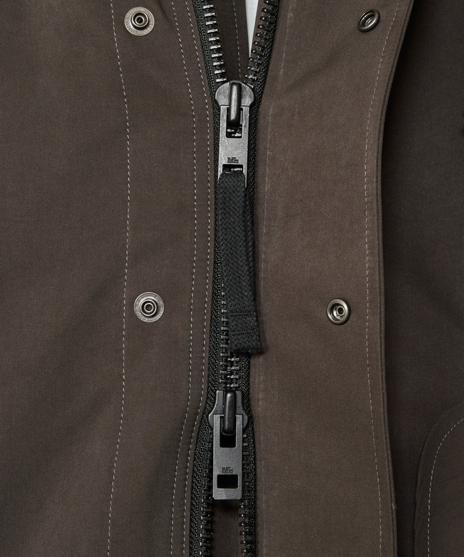 THE MODS COAT THE RERACS