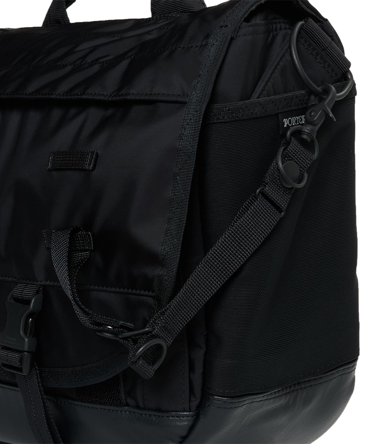 MONOCHROME MESSENGER BAG PORTER