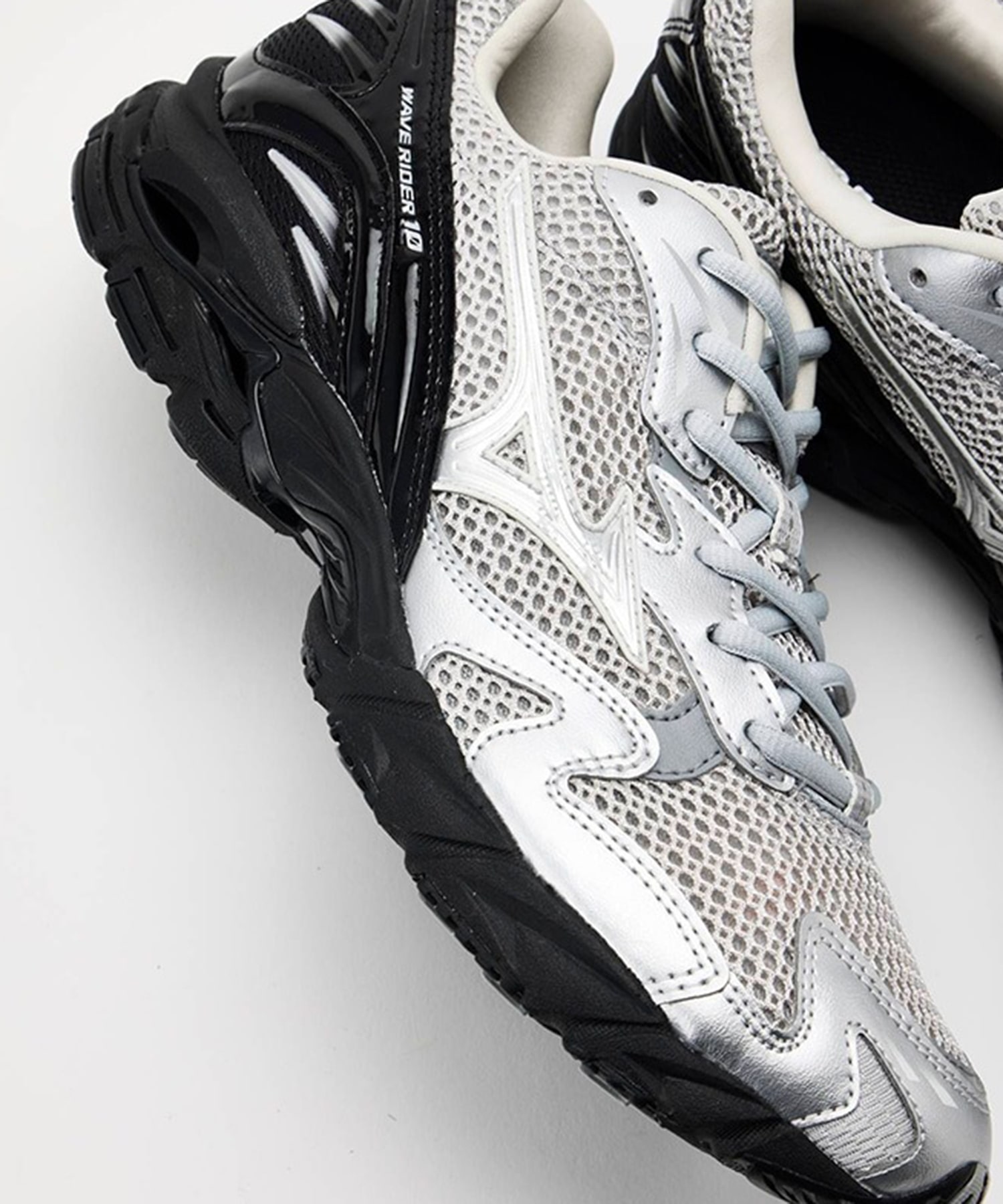 WAVE RIDER 10 MIZUNO