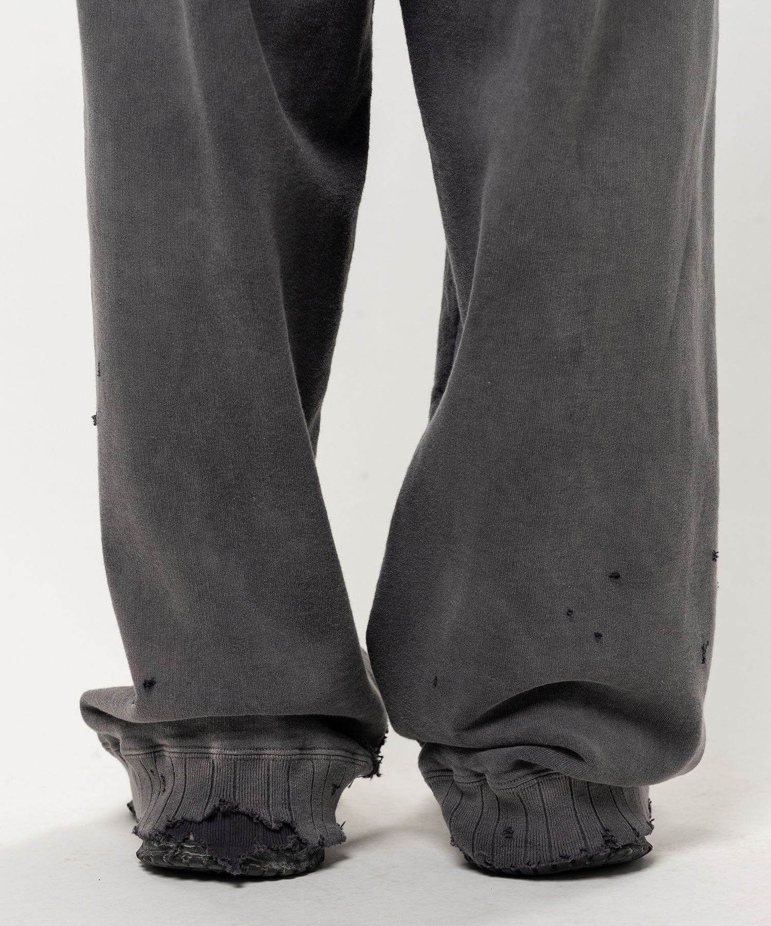 SUN FADED SWEAT PANTS Maison MIHARA YASUHIRO
