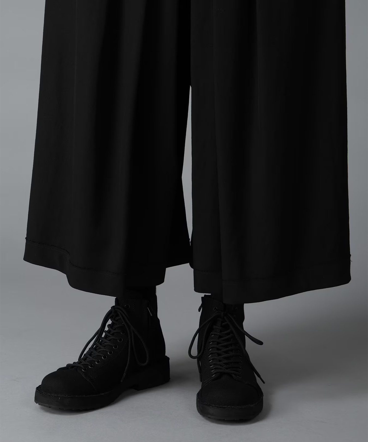 袴パンツ GroundY