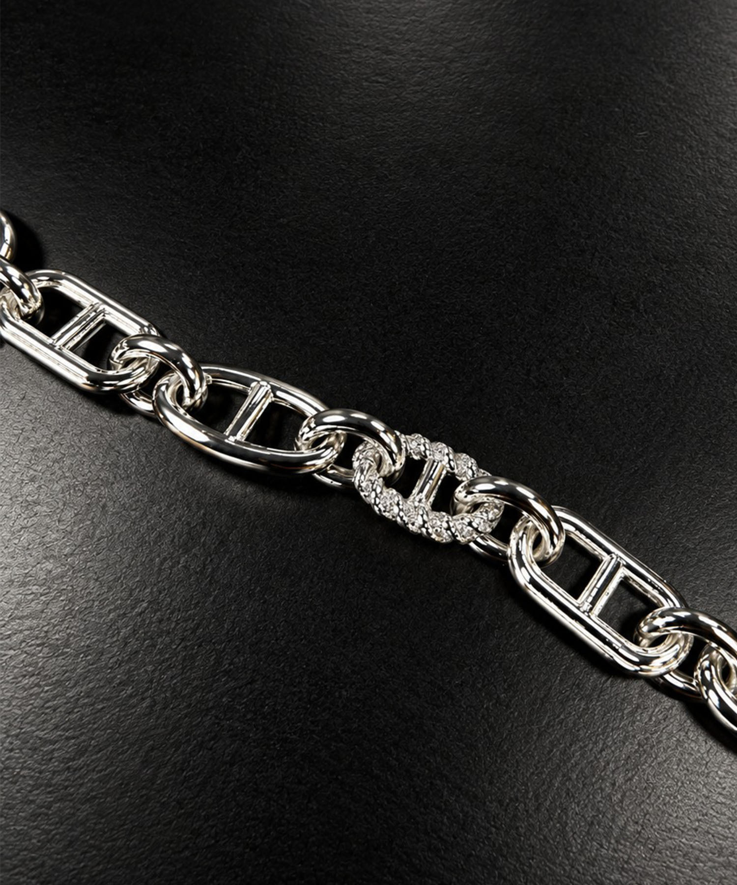 FUSION MULTI ANCHOR BRACELET STUDIOUS
