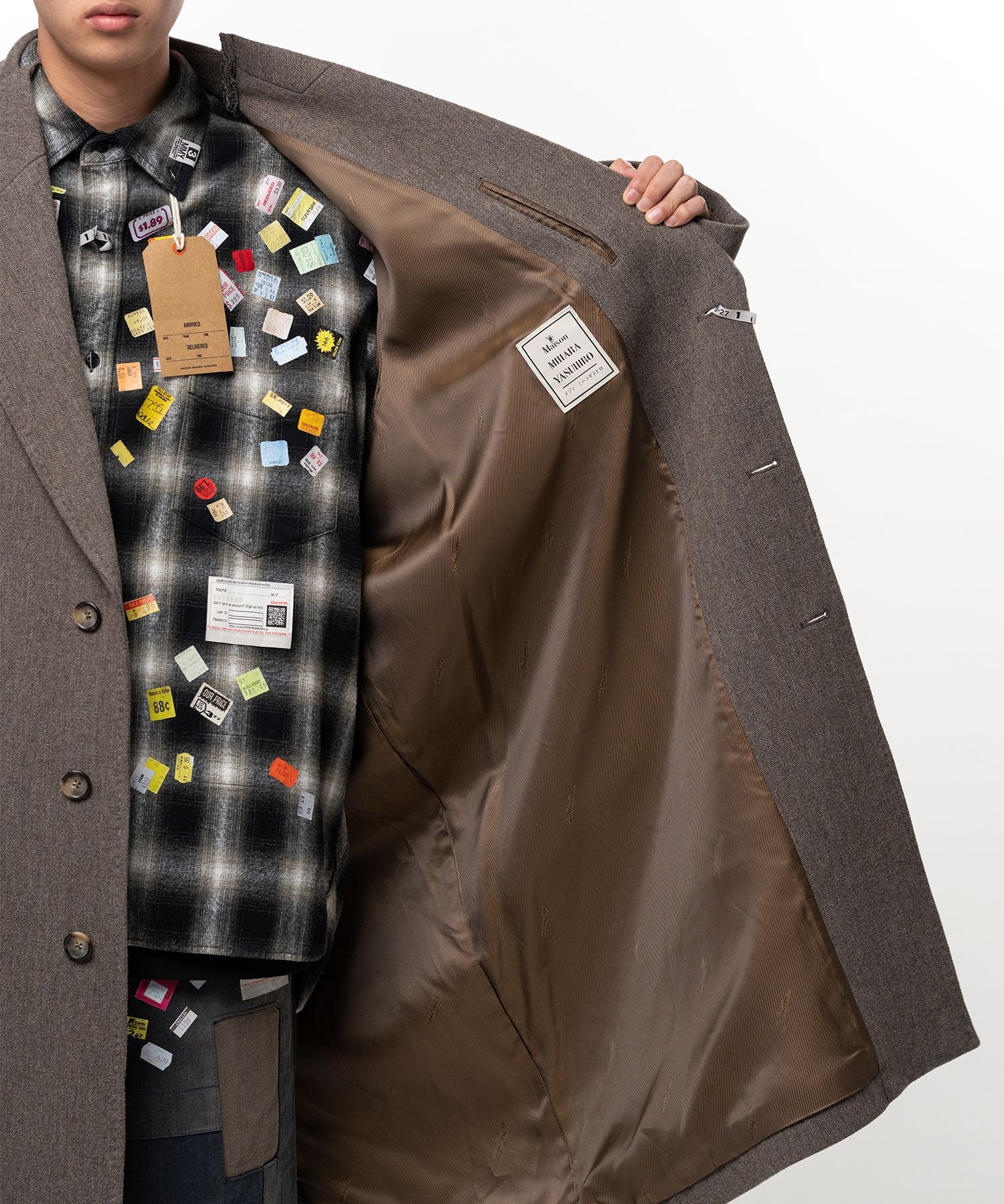 SHIFTED SHOULDER COAT Maison MIHARA YASUHIRO