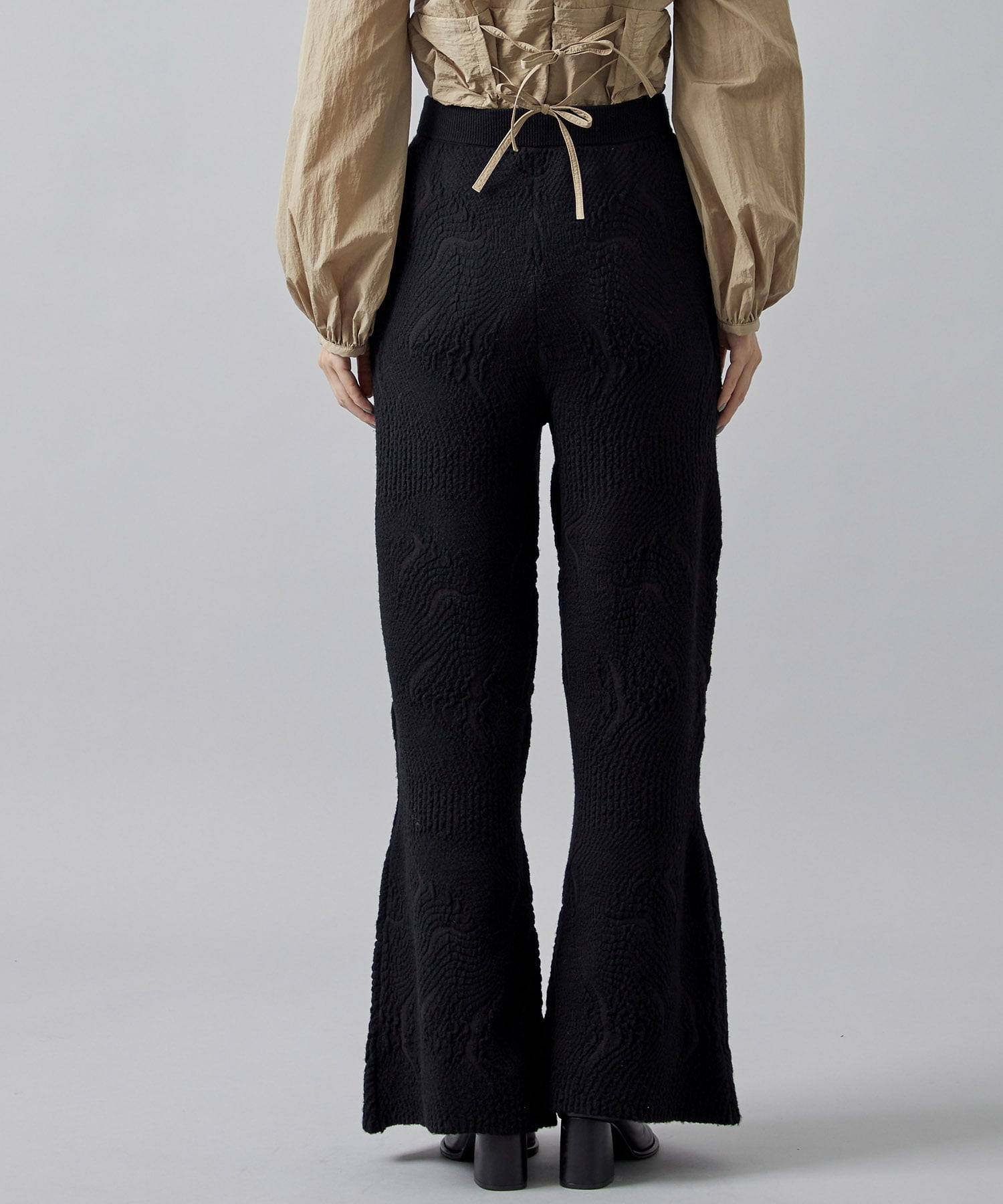 Jacquard flared knit pants｜STUDIOUS