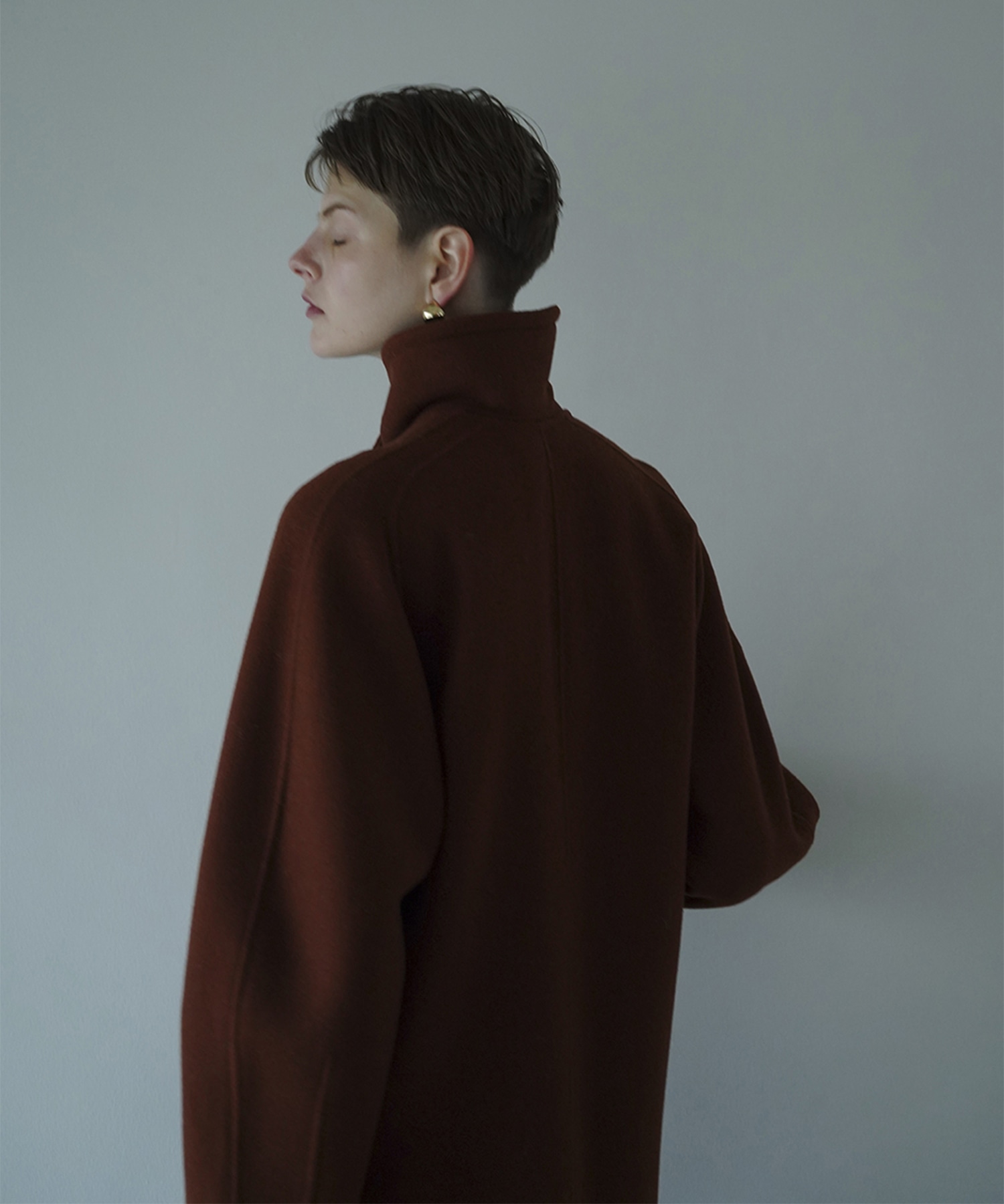 ARCH SLEEVE REVER COAT｜STUDIOUS