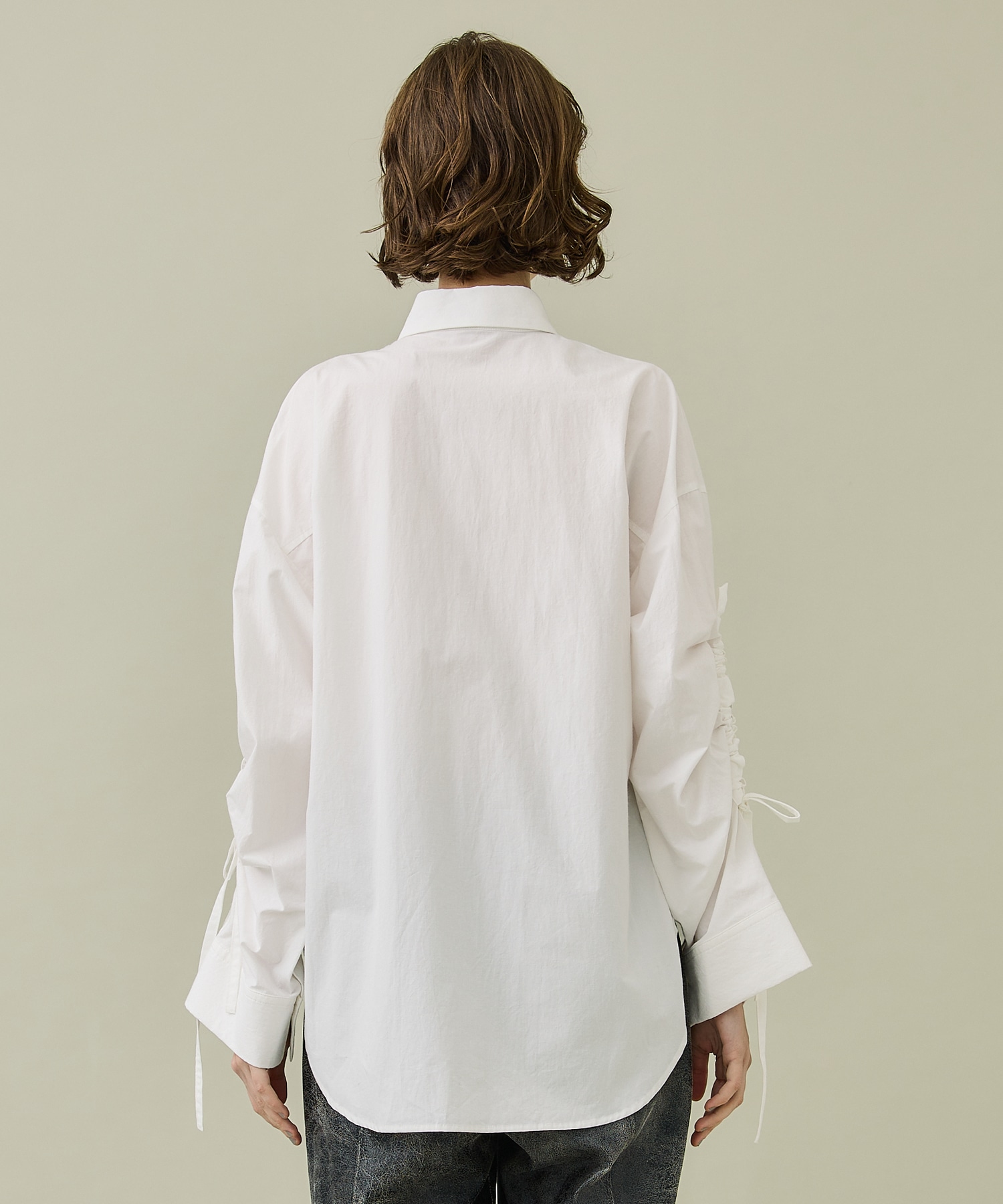 Gathered Hole Sleeve Shirt(2 WHITE): UJOH: WOMENS｜ STUDIOUS