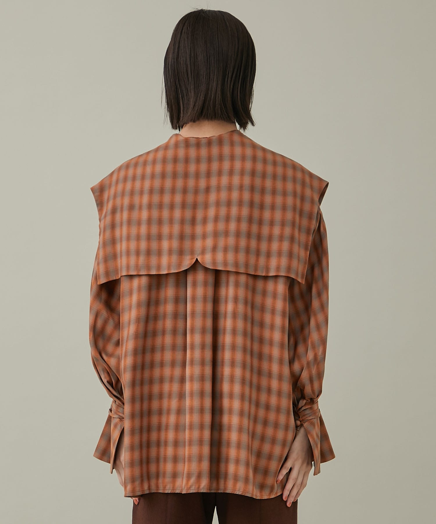 Linen Mix Ombre Check Sailor Collar Blouse(1 BROWN): Mame