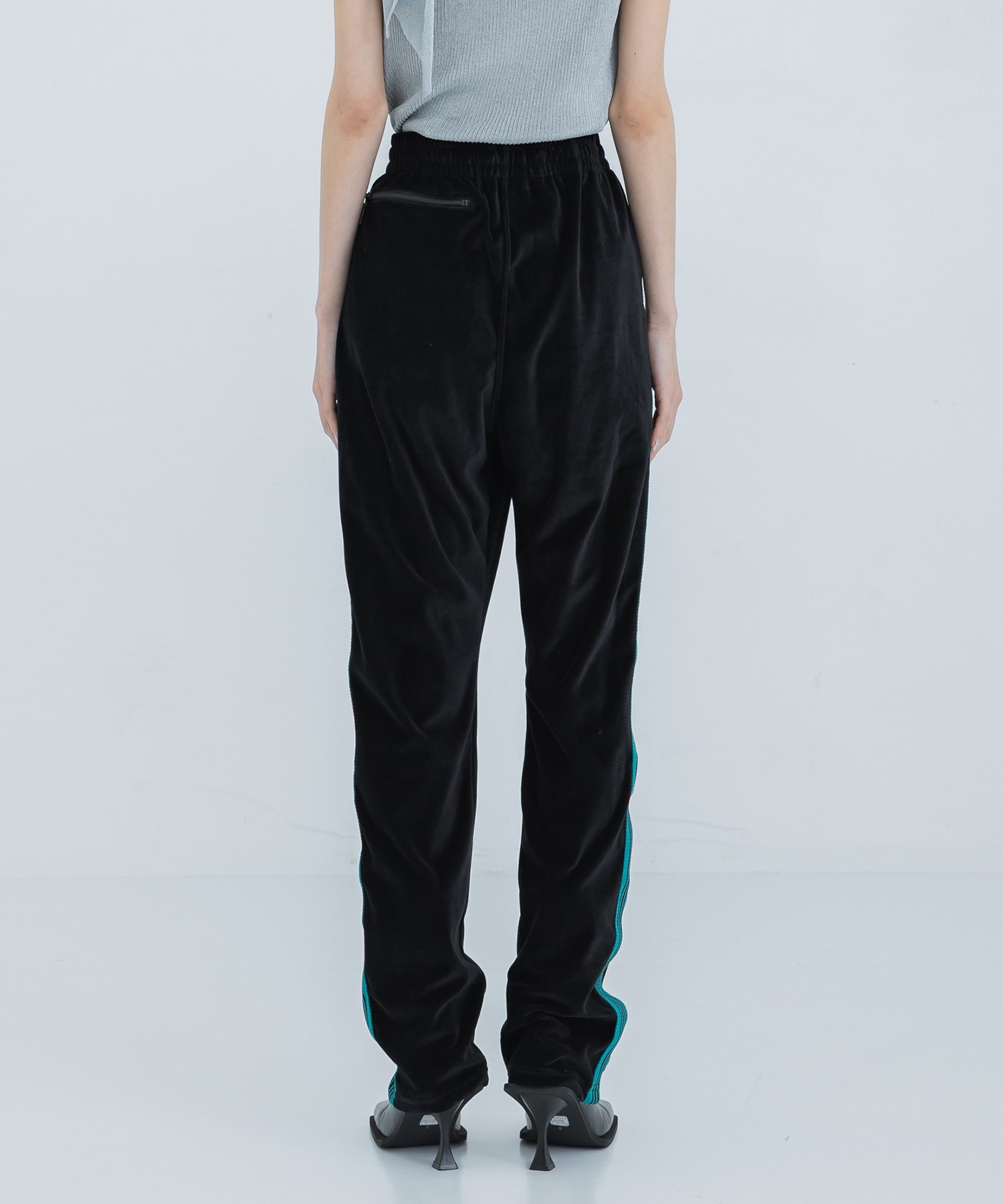 Narrow Track Pant - C/Pe Velour(XS BLACK): Needles: WOMENS ...