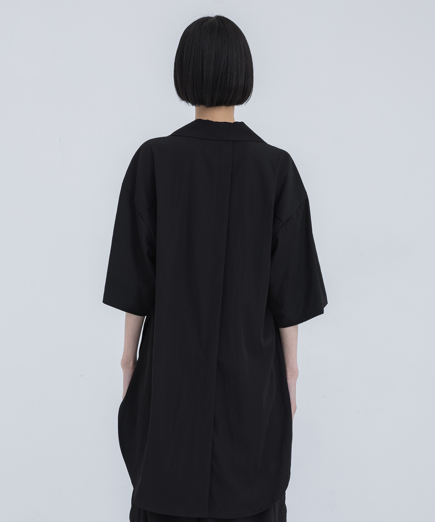 ZIP Half Sleeve Shirt(2 BLACK): UJOH: WOMENS｜ STUDIOUS ONLINE公式 