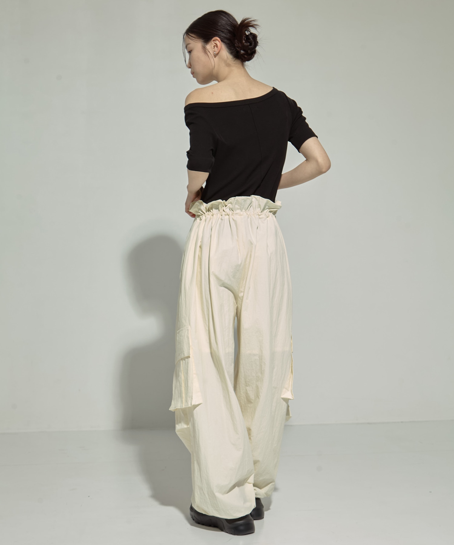 Parachute Cargo Pants STUDIOUS
