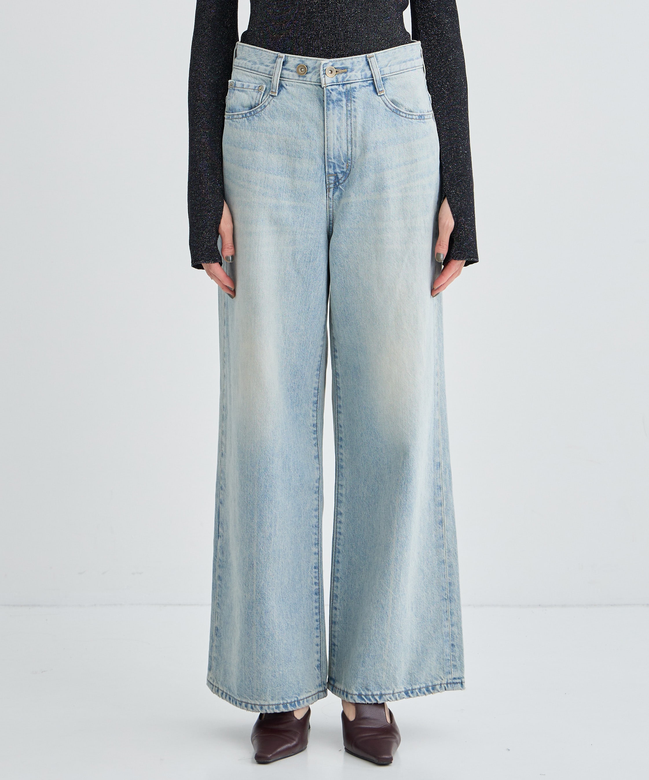 Straight Flare Jeans STUDIOUS