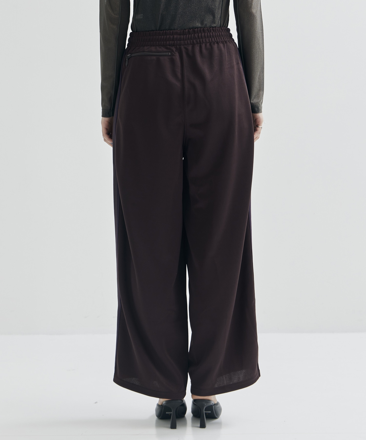 H.D. Track Pant-Poly Smooth Needles